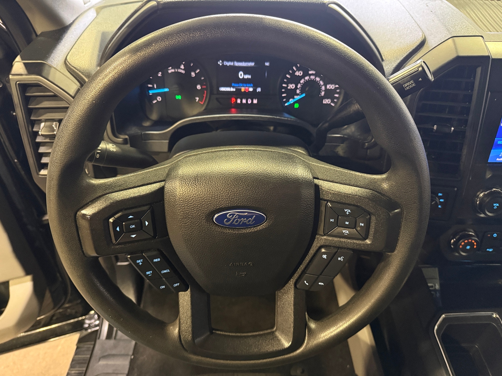 Thumbnail: 2019 Ford Econoline - 5