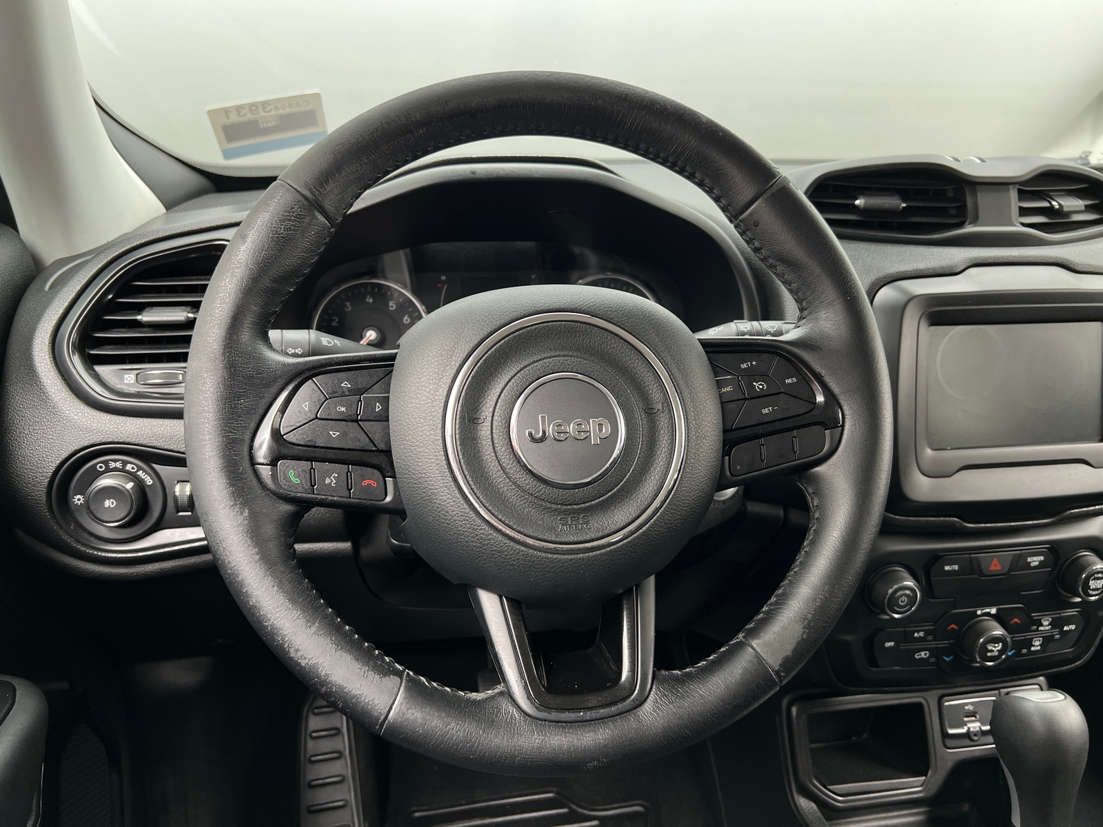 Thumbnail: 2019 Jeep Renegade - 5