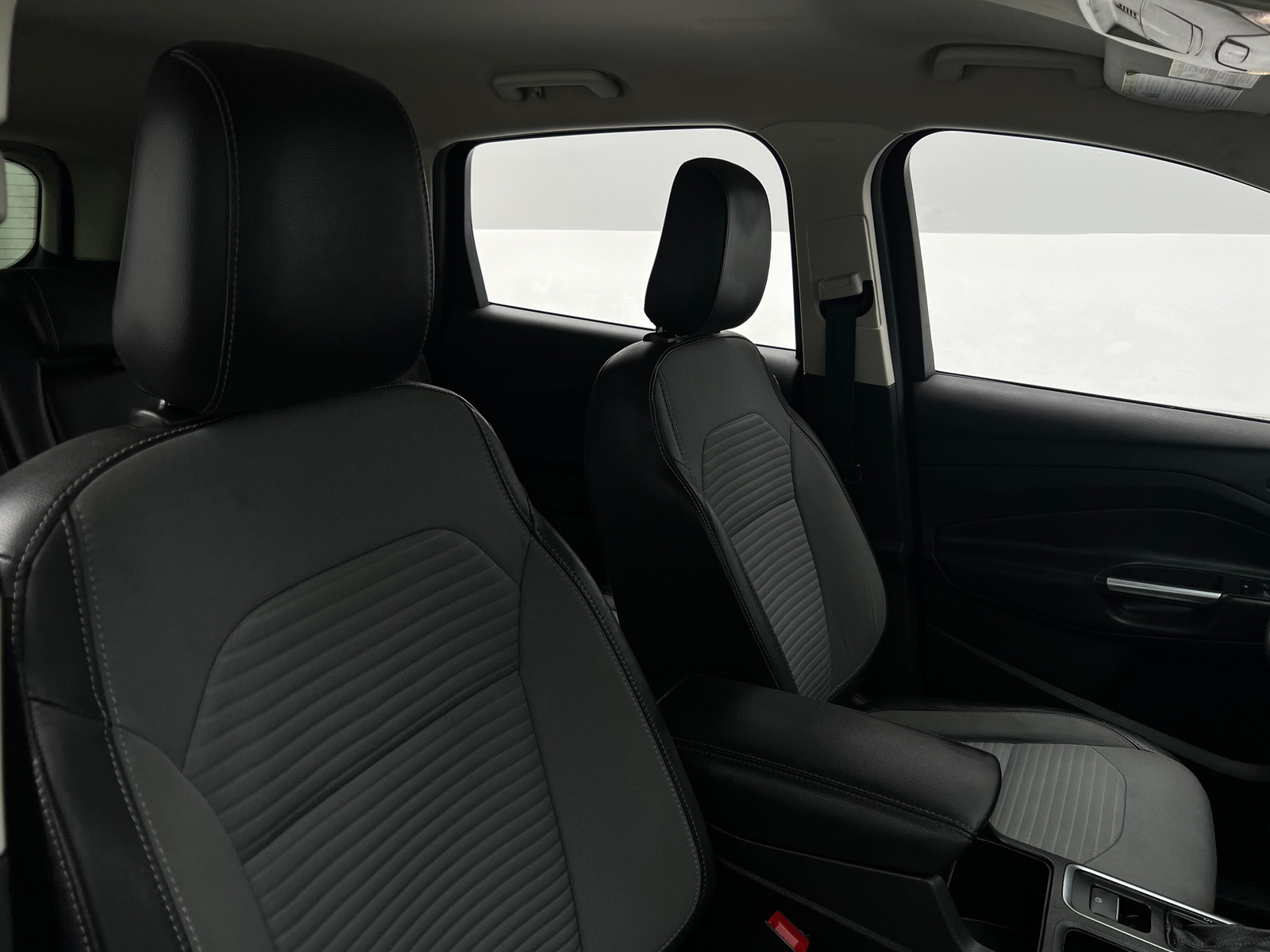 Thumbnail: 2019 Ford Escape - 2