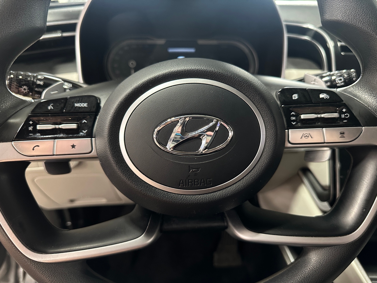 Thumbnail: 2023 Hyundai Tucson - 5