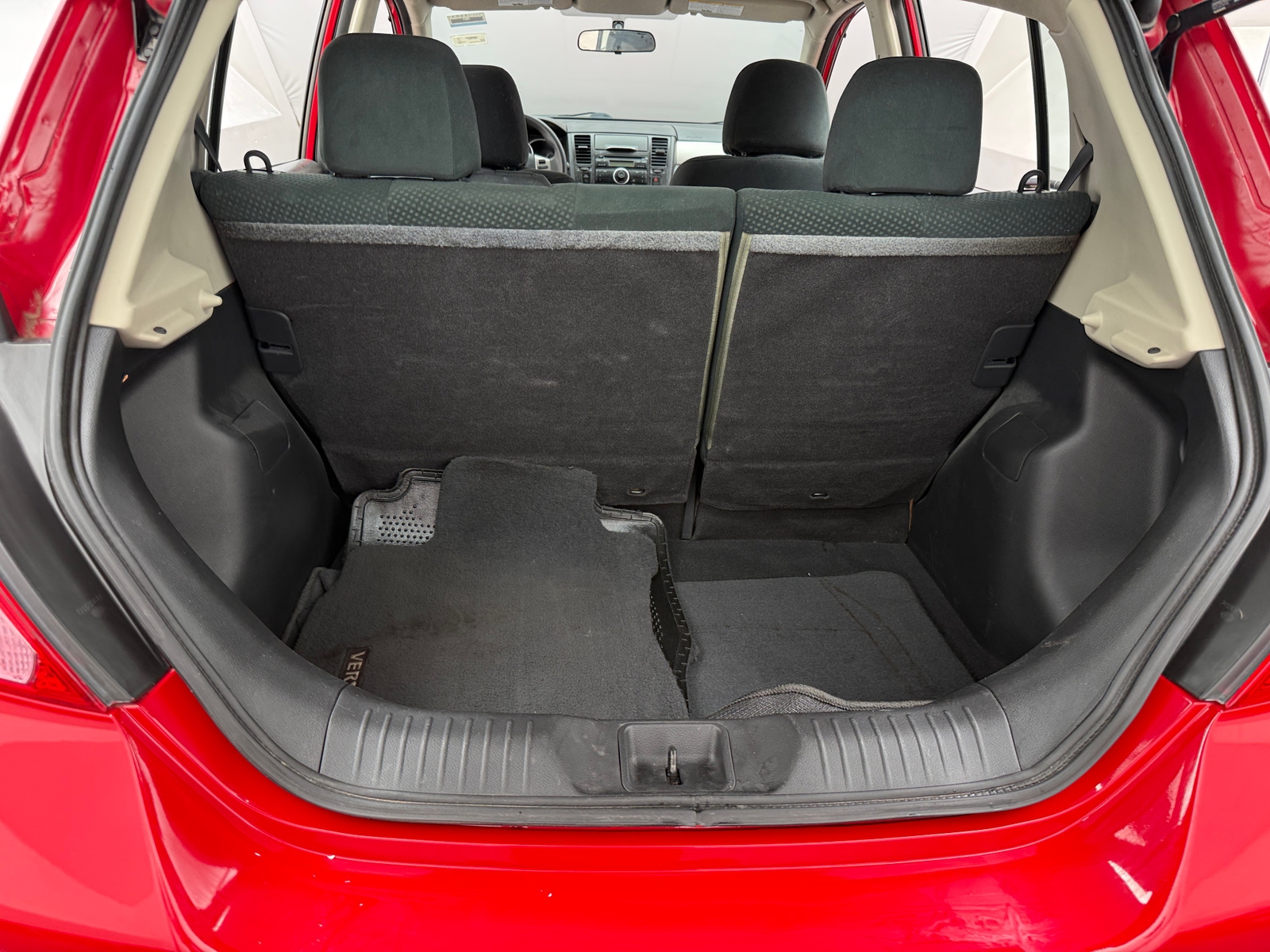 Thumbnail: 2012 Nissan Versa - 7