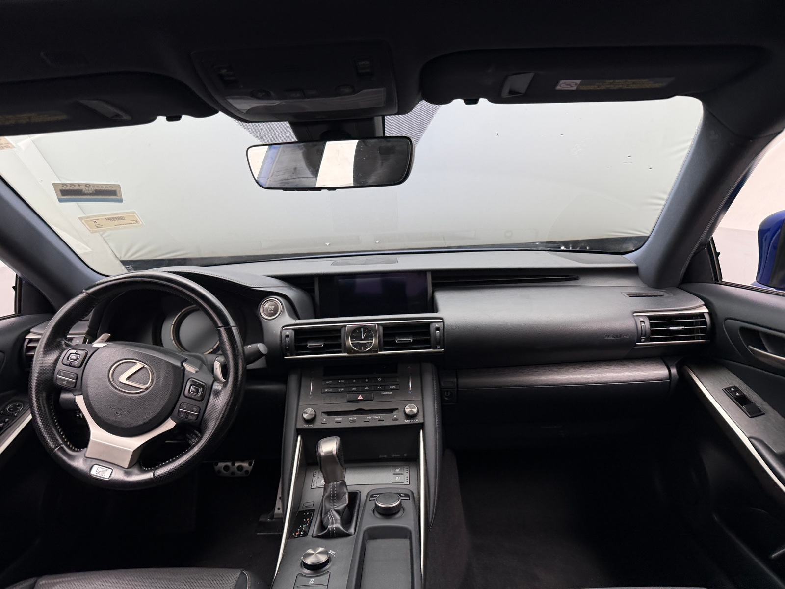 Thumbnail: 2020 Lexus IS - 2