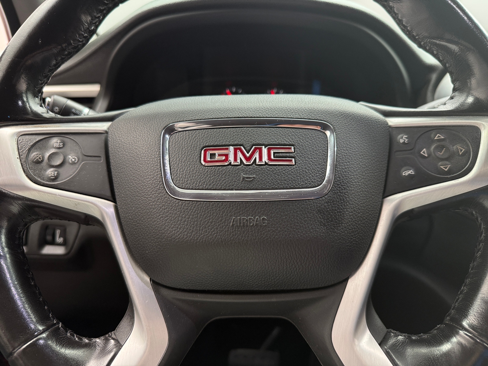 Thumbnail: 2019 GMC Acadia - 5