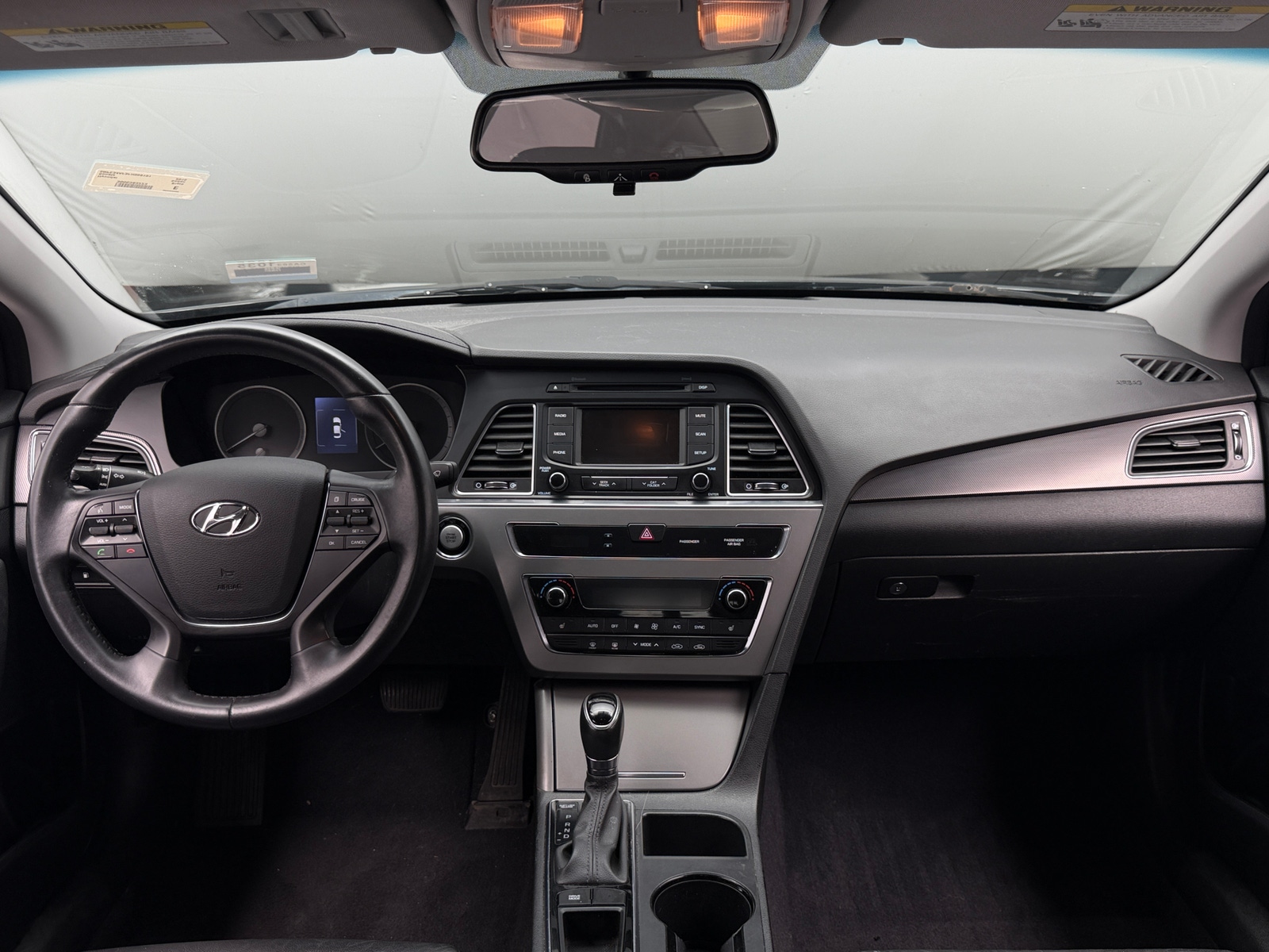 Thumbnail: 2015 Hyundai Sonata - 3