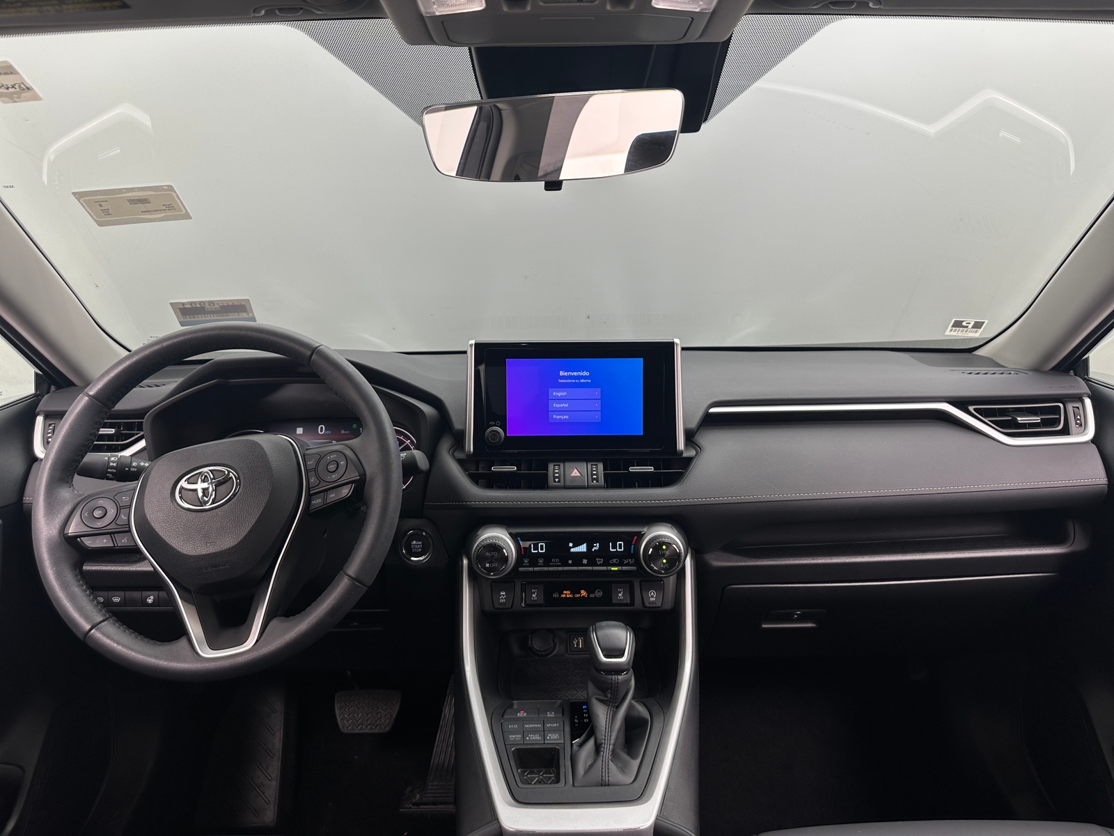 Thumbnail: 2024 Toyota RAV4 - 2