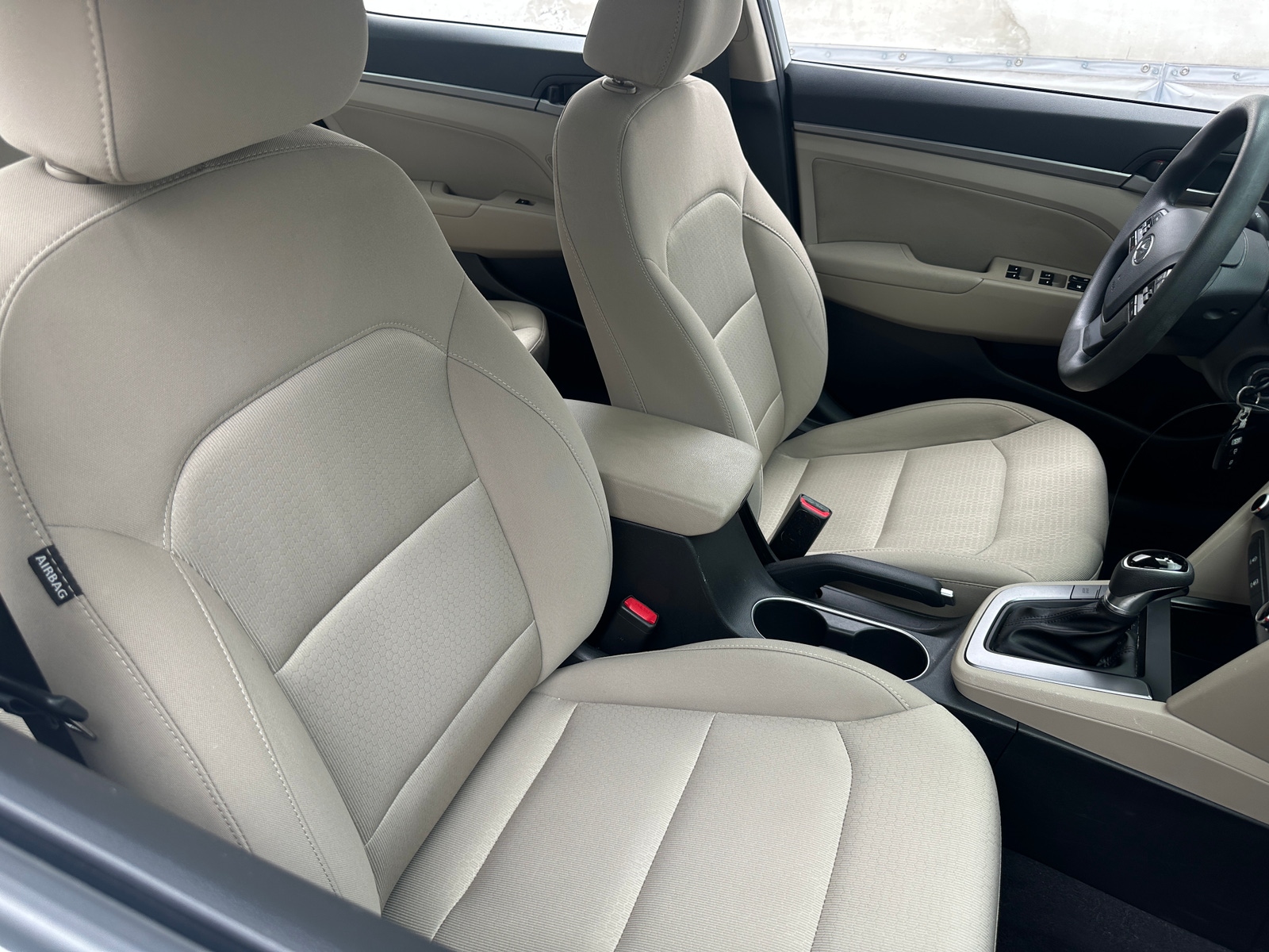 Thumbnail: 2018 Hyundai Elantra - 2