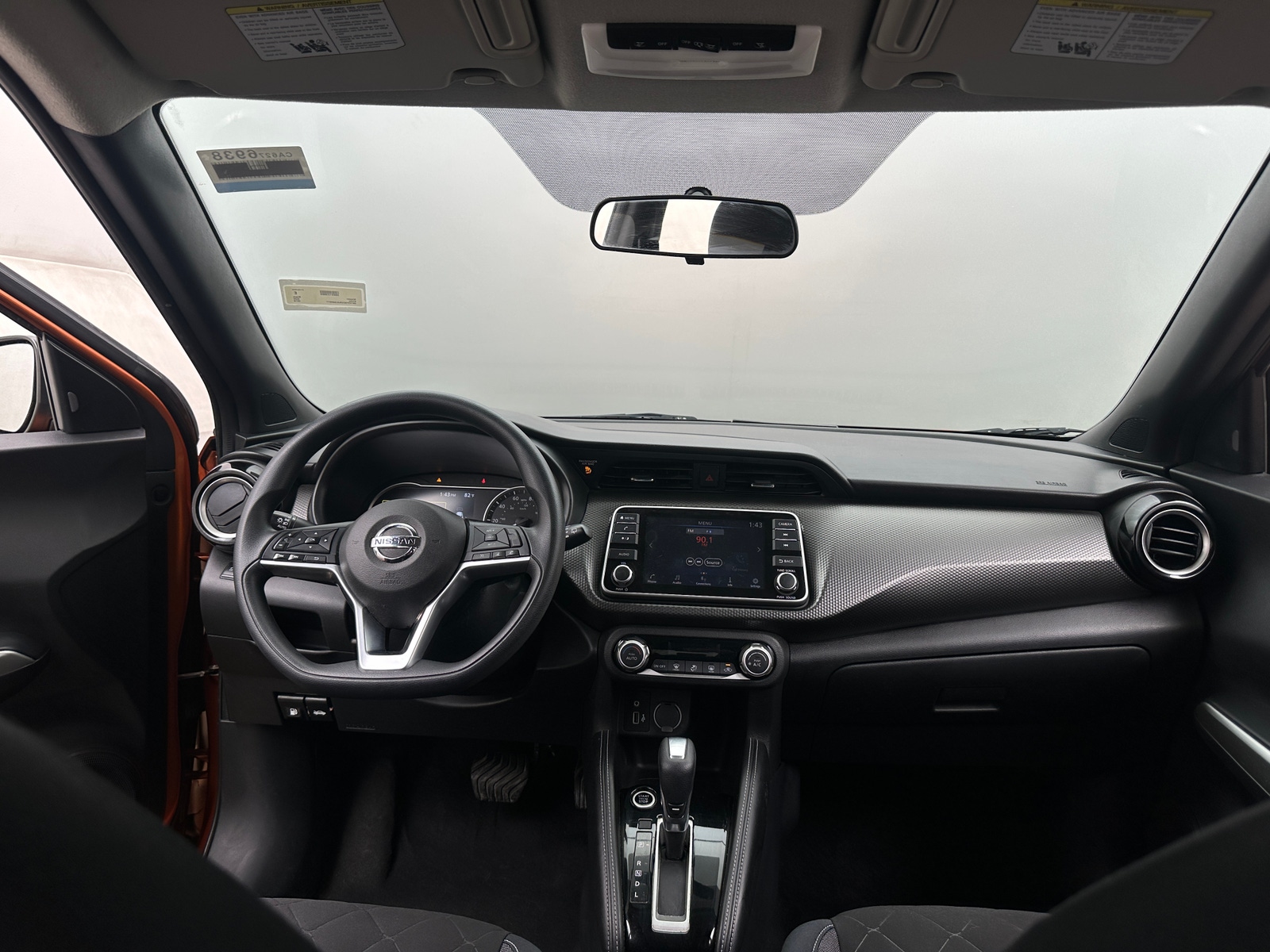 Thumbnail: 2018 Nissan Kicks - 3