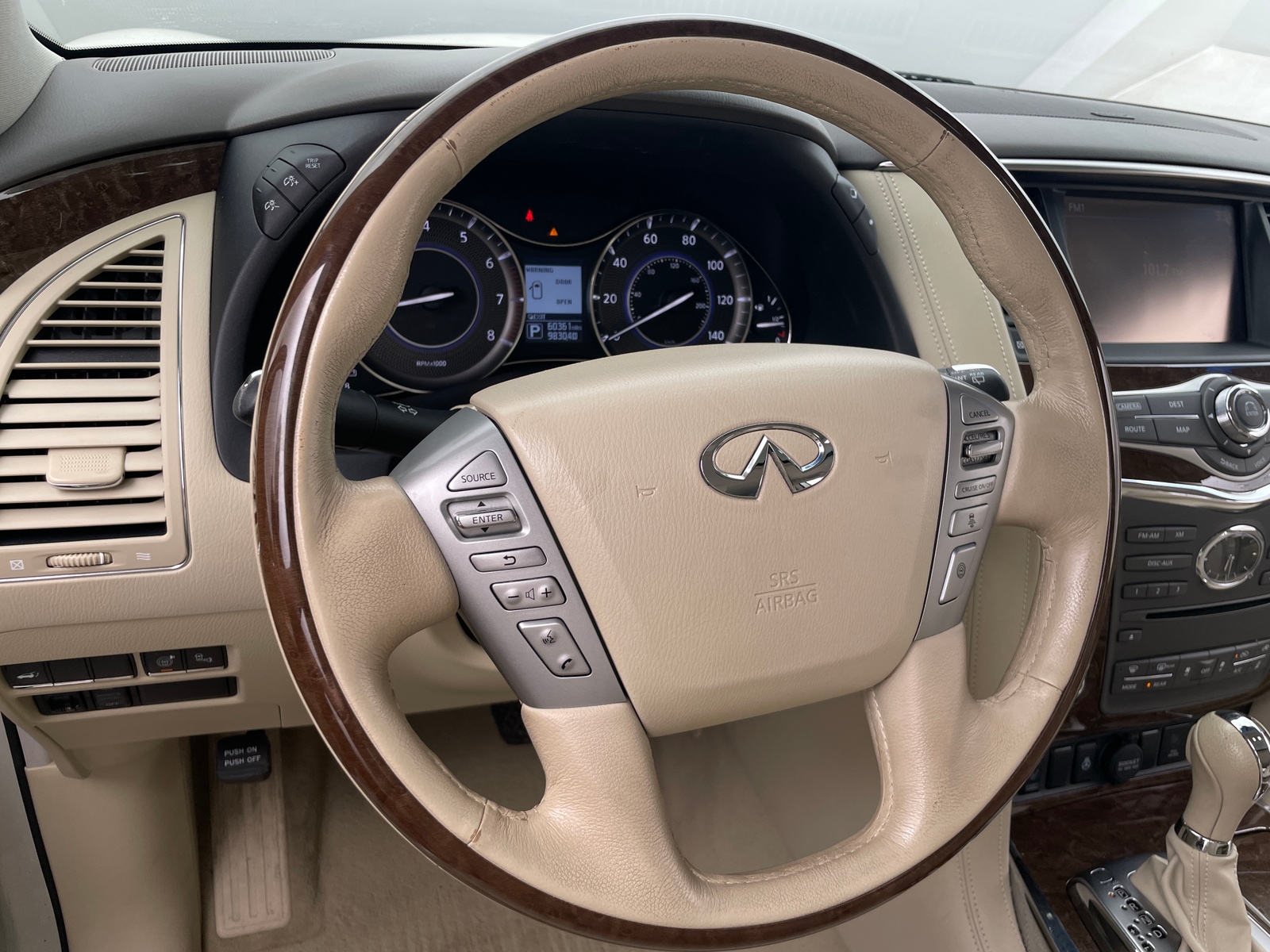 Thumbnail: 2016 INFINITI QX80 - 4