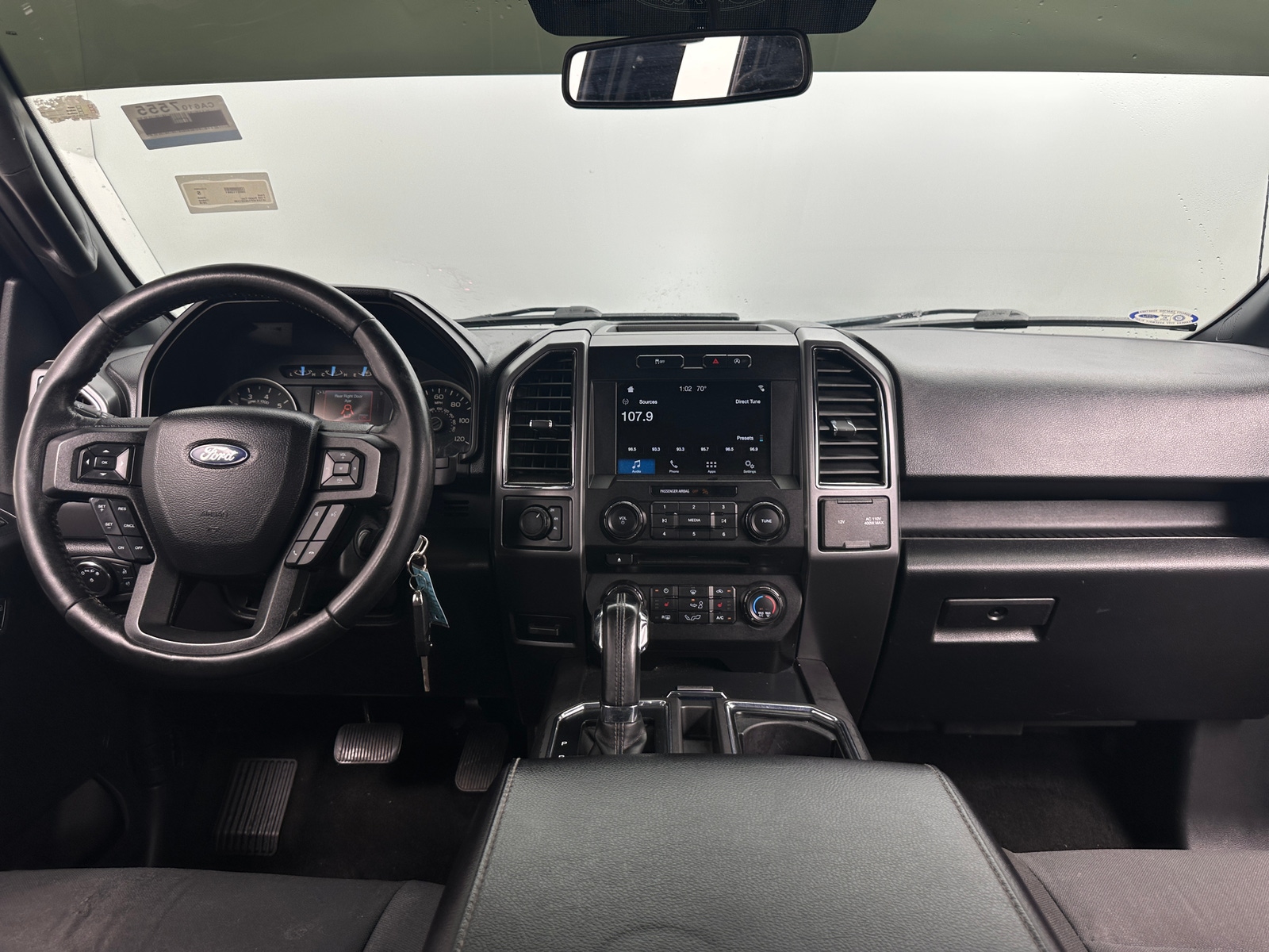 Thumbnail: 2018 Ford Econoline - 3