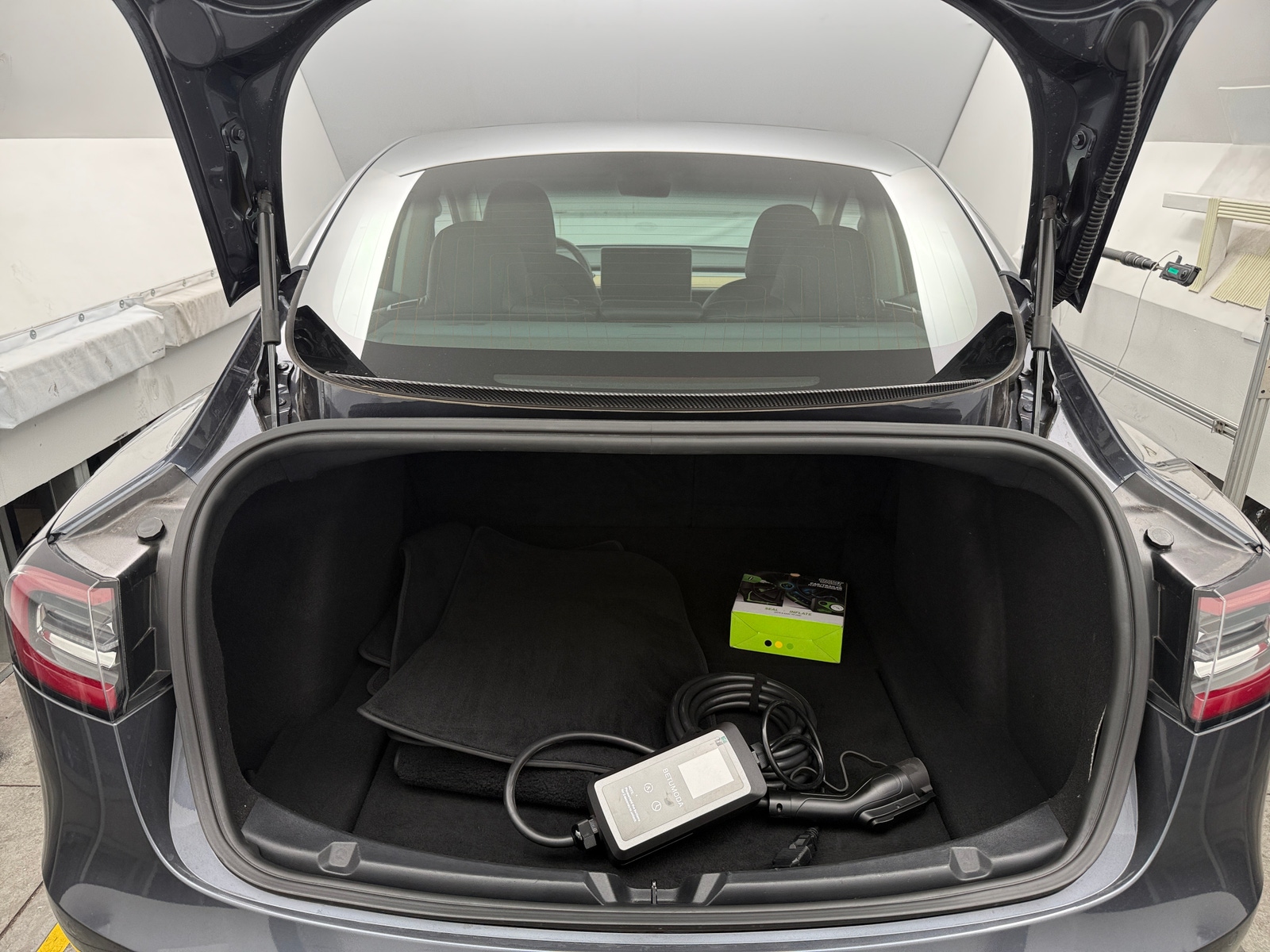 Thumbnail: 2019 Tesla Model 3 - 7