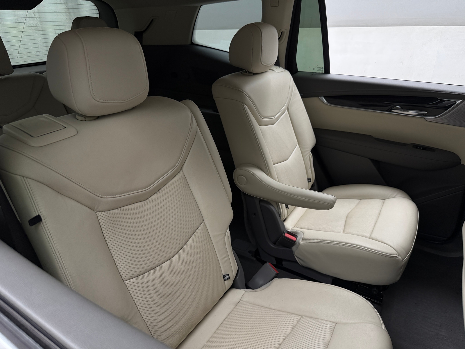 Thumbnail: 2020 Cadillac XT6 - 5