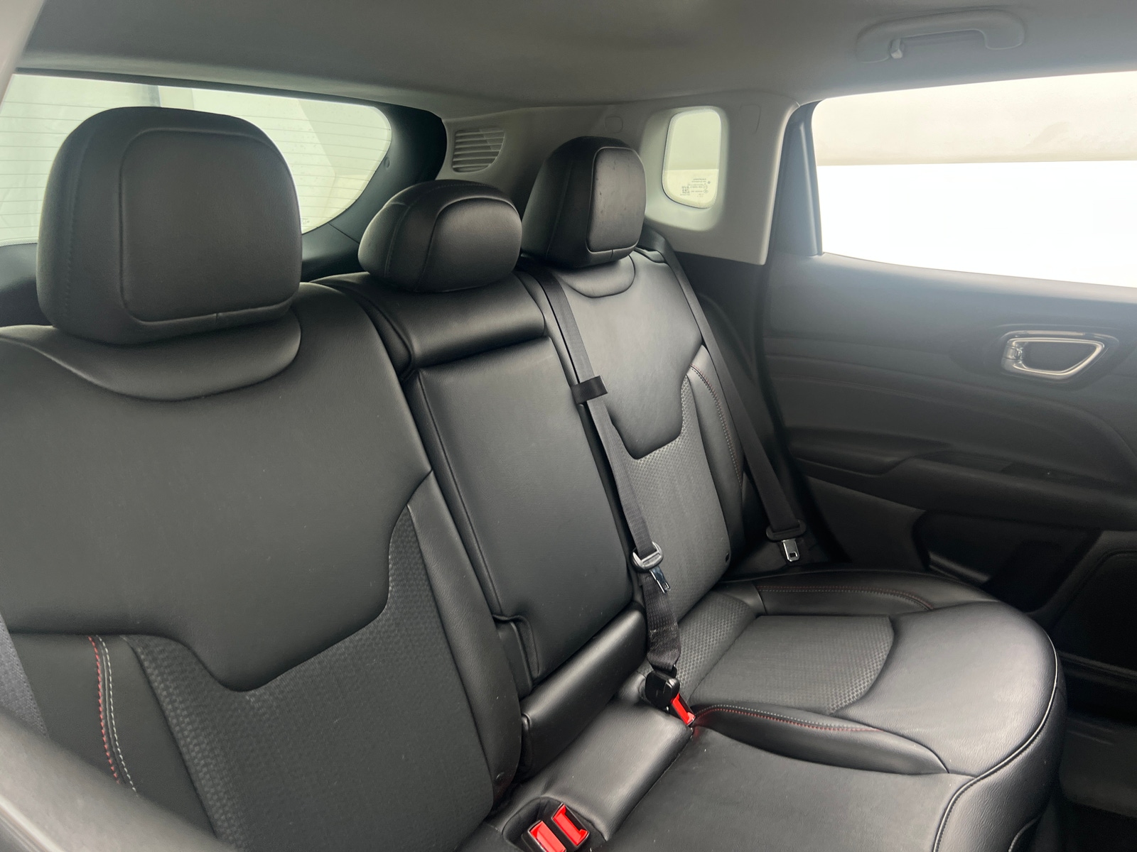 Thumbnail: 2022 Jeep Compass - 6