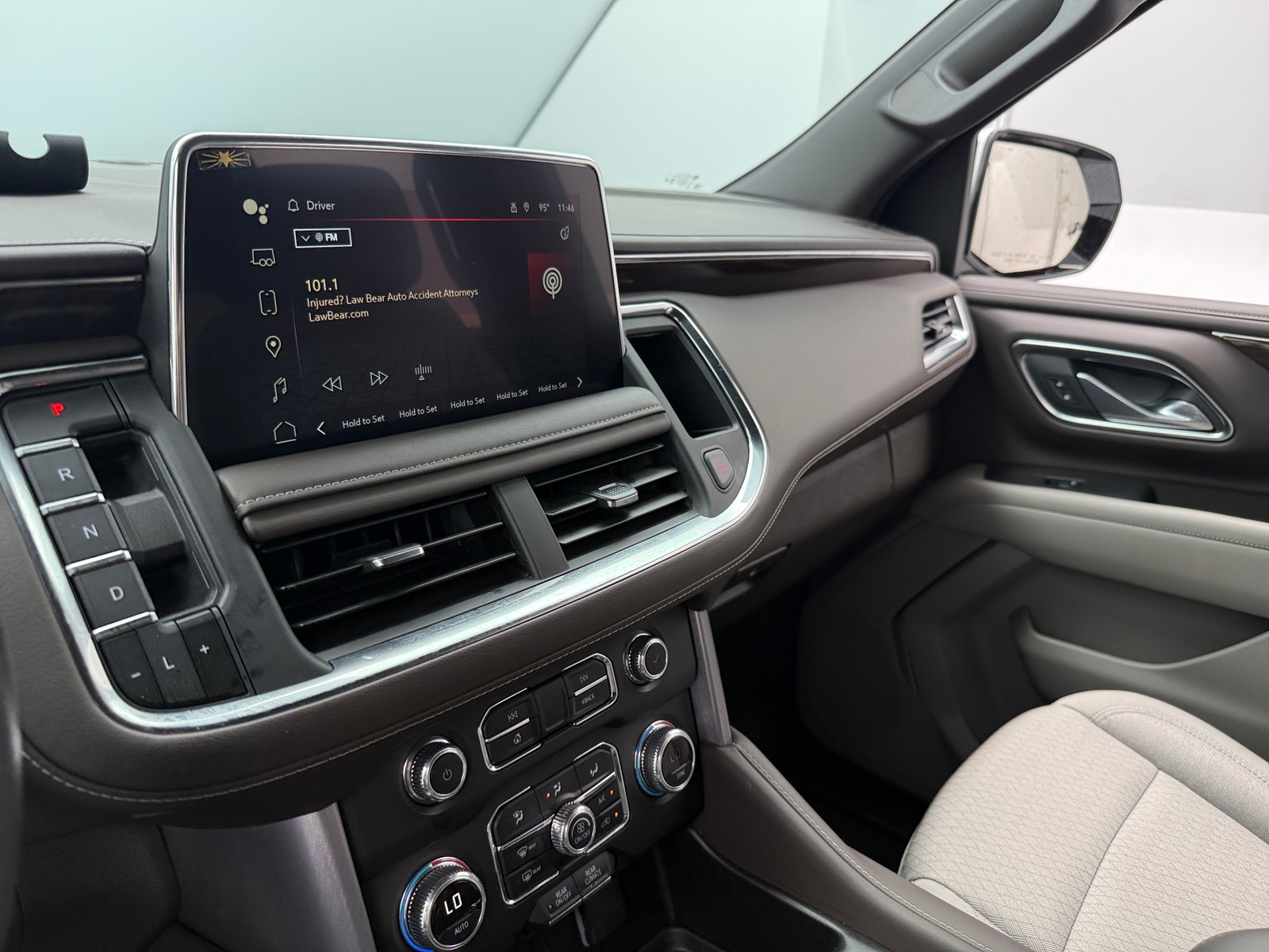 Thumbnail: 2024 GMC Yukon XL - 4