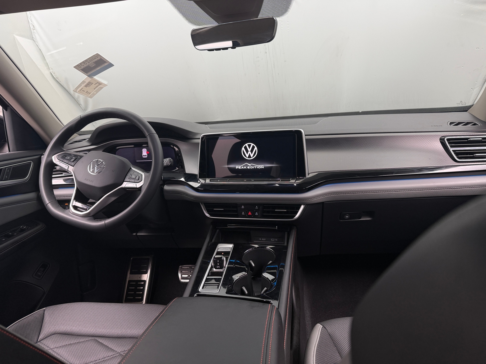 Thumbnail: 2024 Volkswagen Atlas - 2