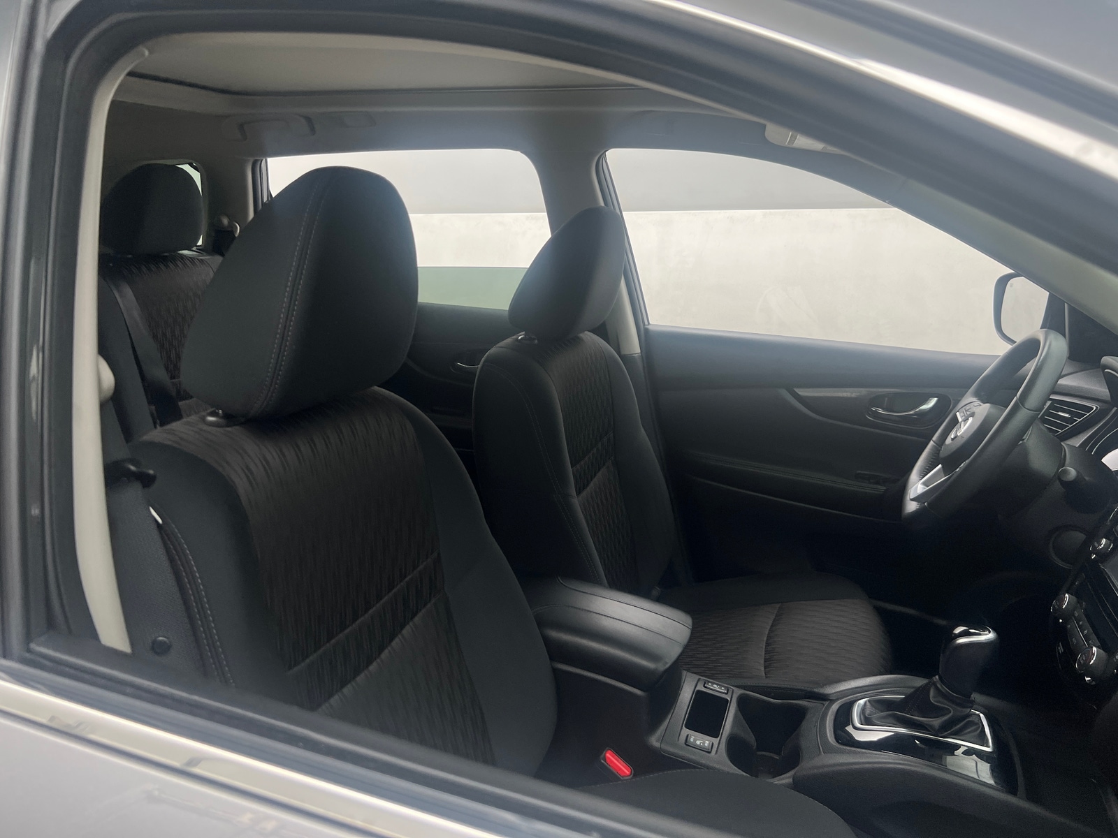 Thumbnail: 2017 Nissan Rogue - 2