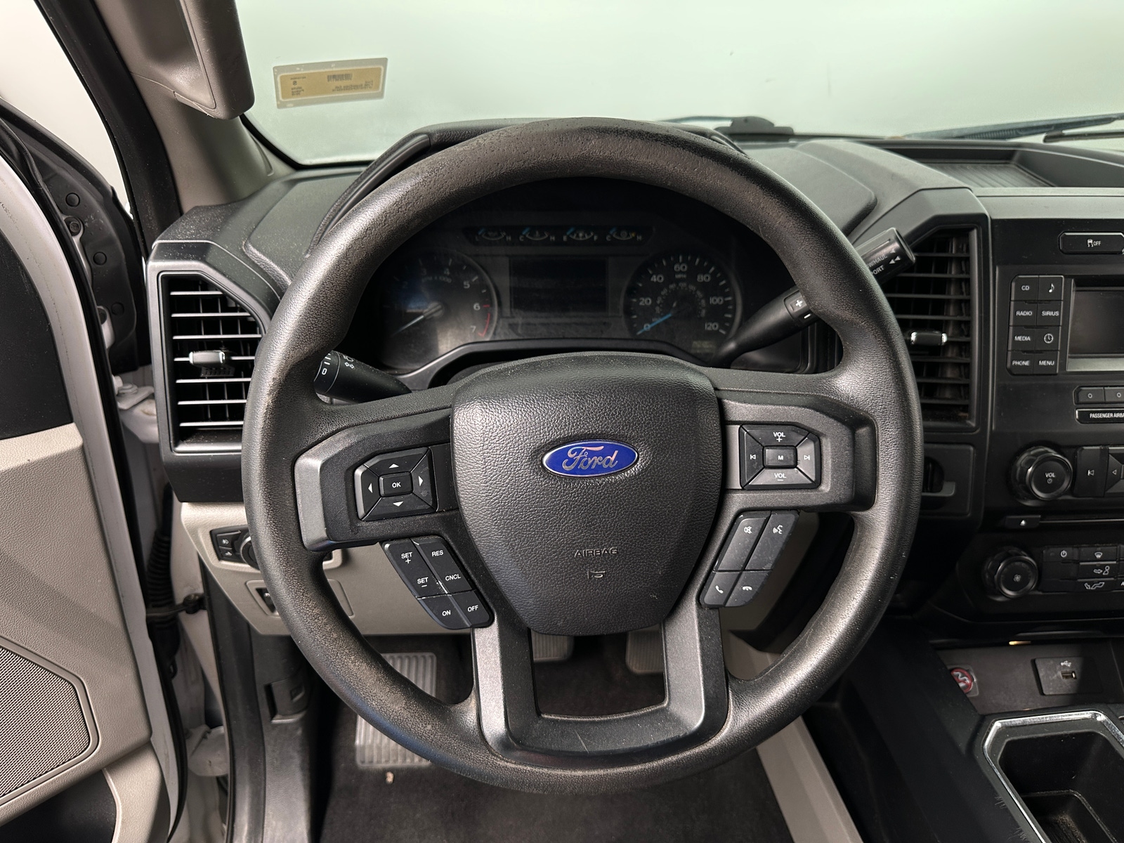Thumbnail: 2016 Ford Econoline - 5