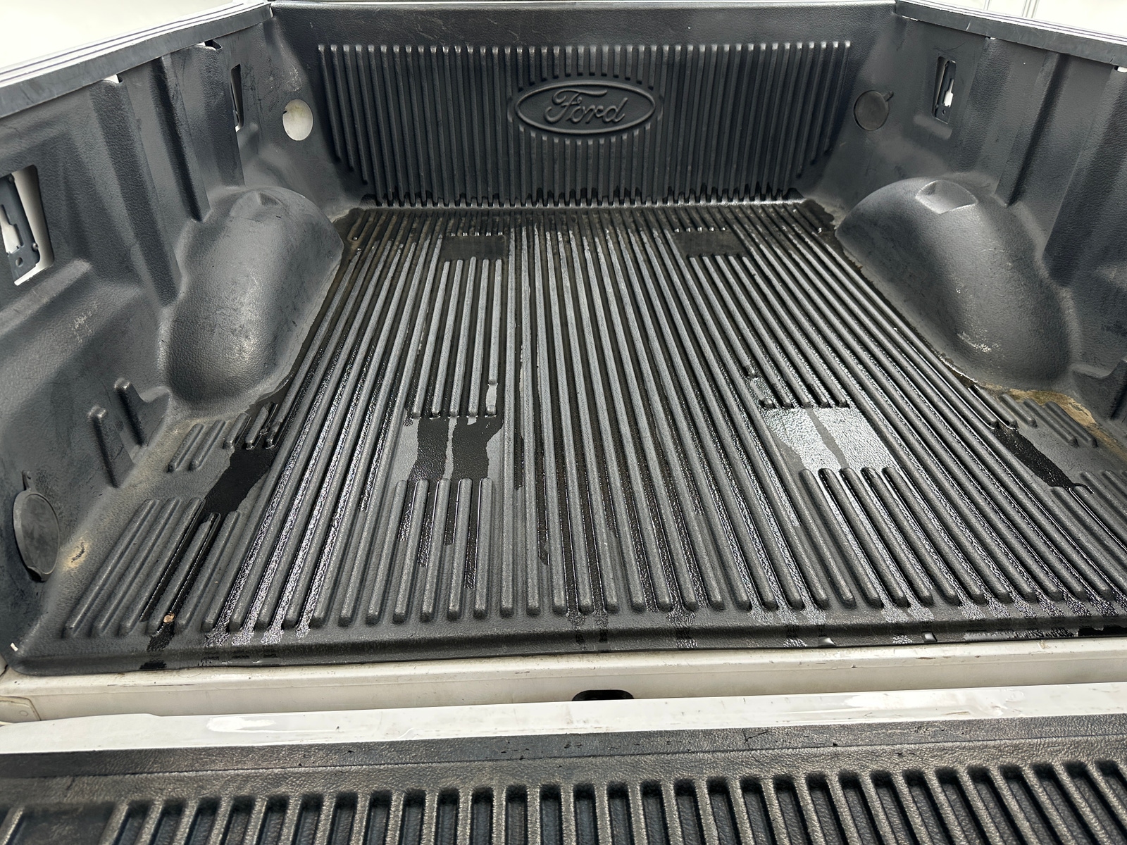 Thumbnail: 2016 Ford Econoline - 7