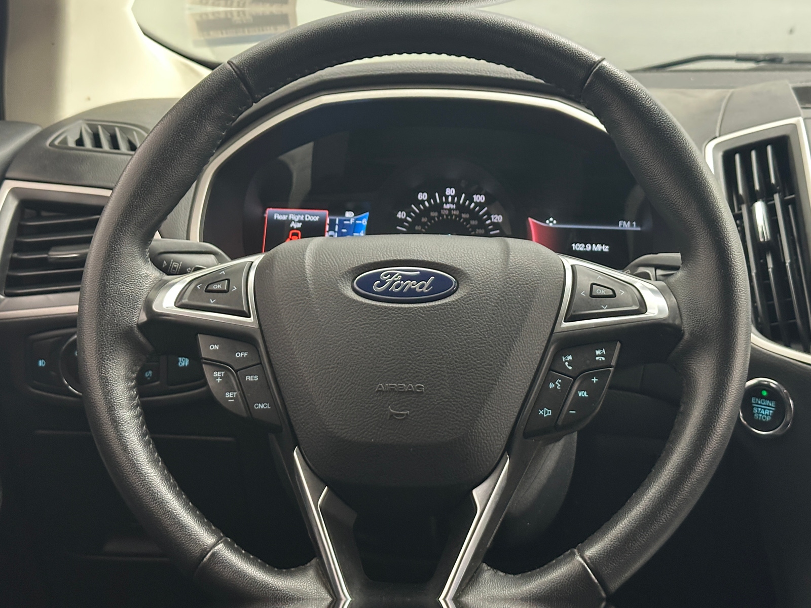 Thumbnail: 2020 Ford Edge - 4