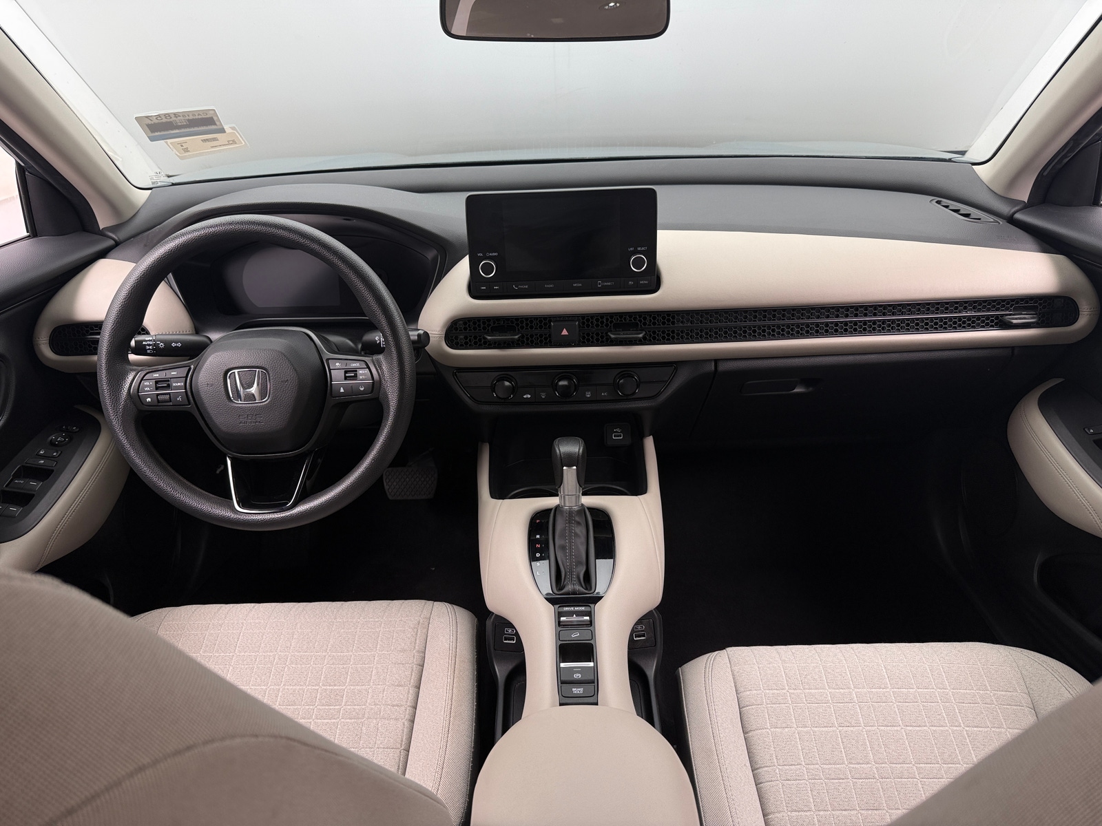 Thumbnail: 2023 Honda HR-V - 3
