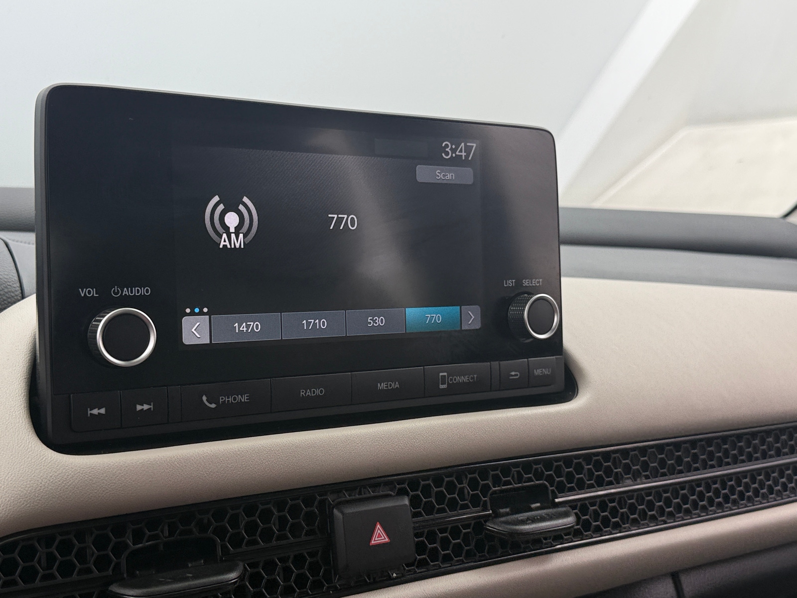 Thumbnail: 2023 Honda HR-V - 4