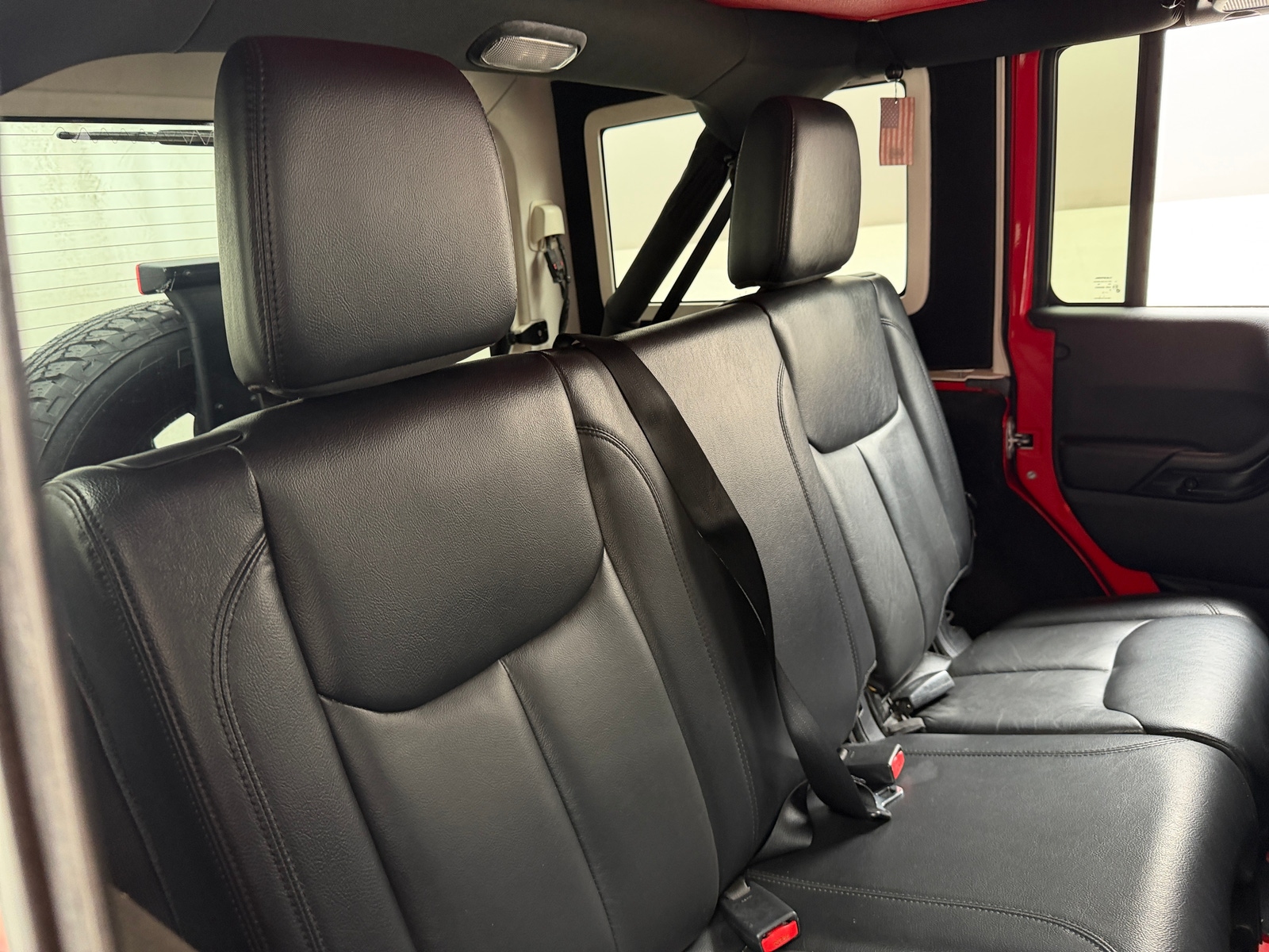 Thumbnail: 2015 Jeep Wrangler - 5