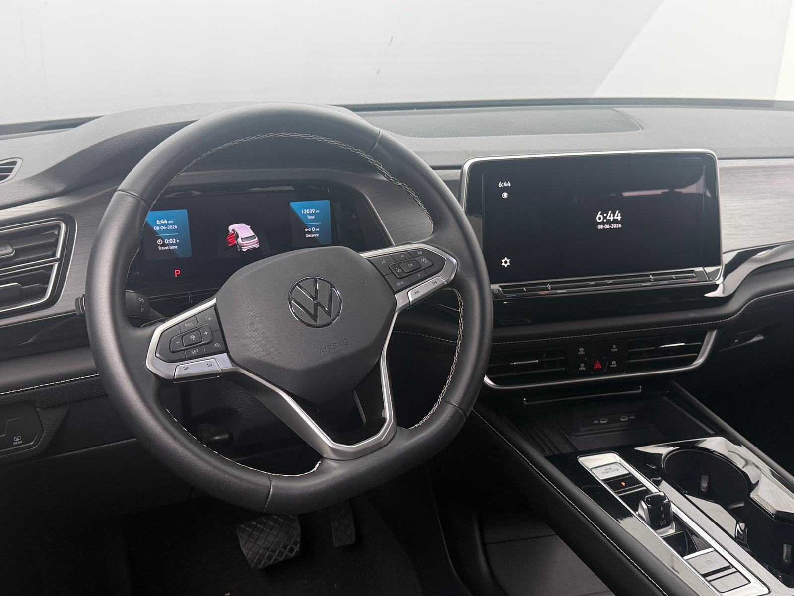 Thumbnail: 2026 Volkswagen Atlas - 4