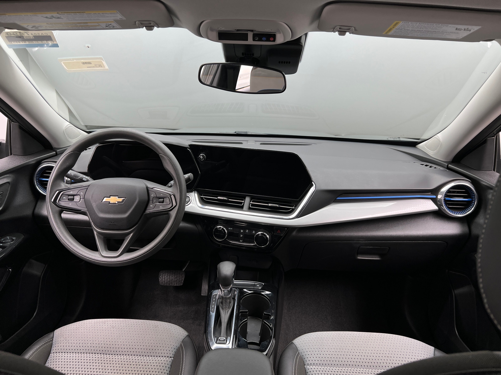 Thumbnail: 2025 Chevrolet Trax - 2