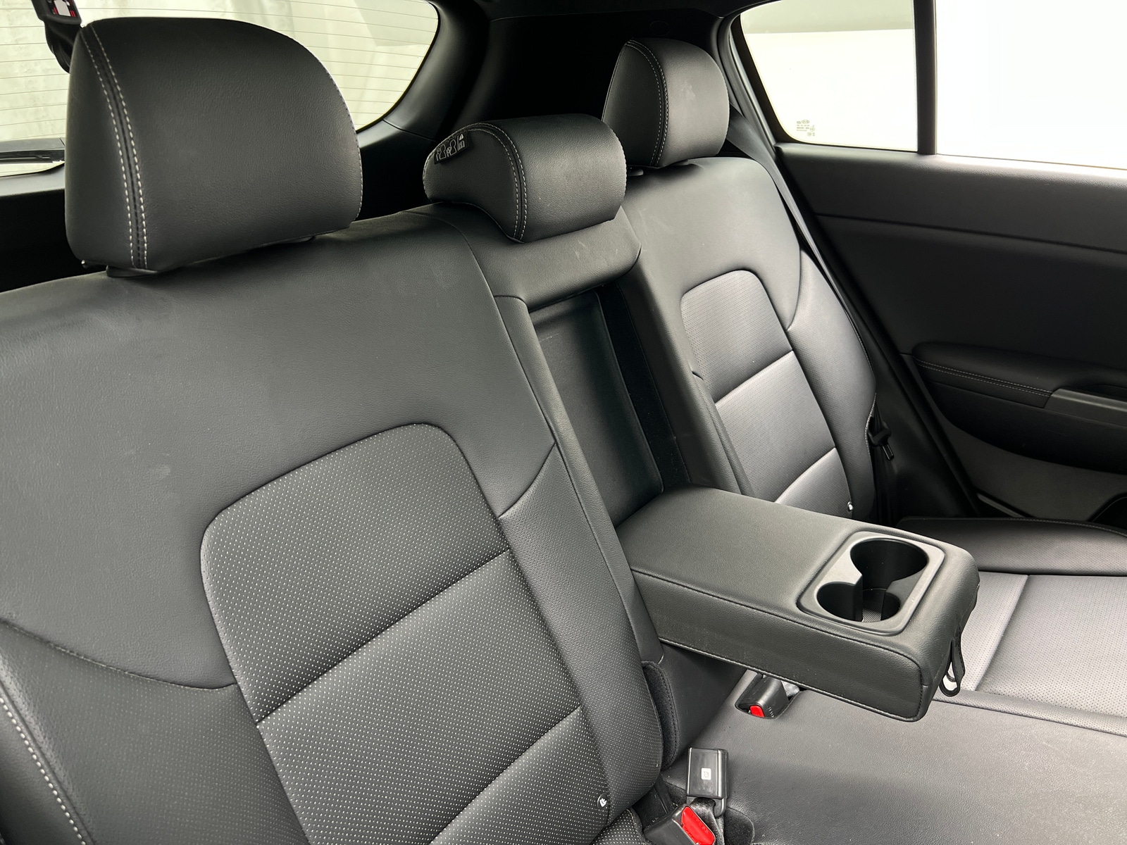 Thumbnail: 2020 Kia Sportage - 5