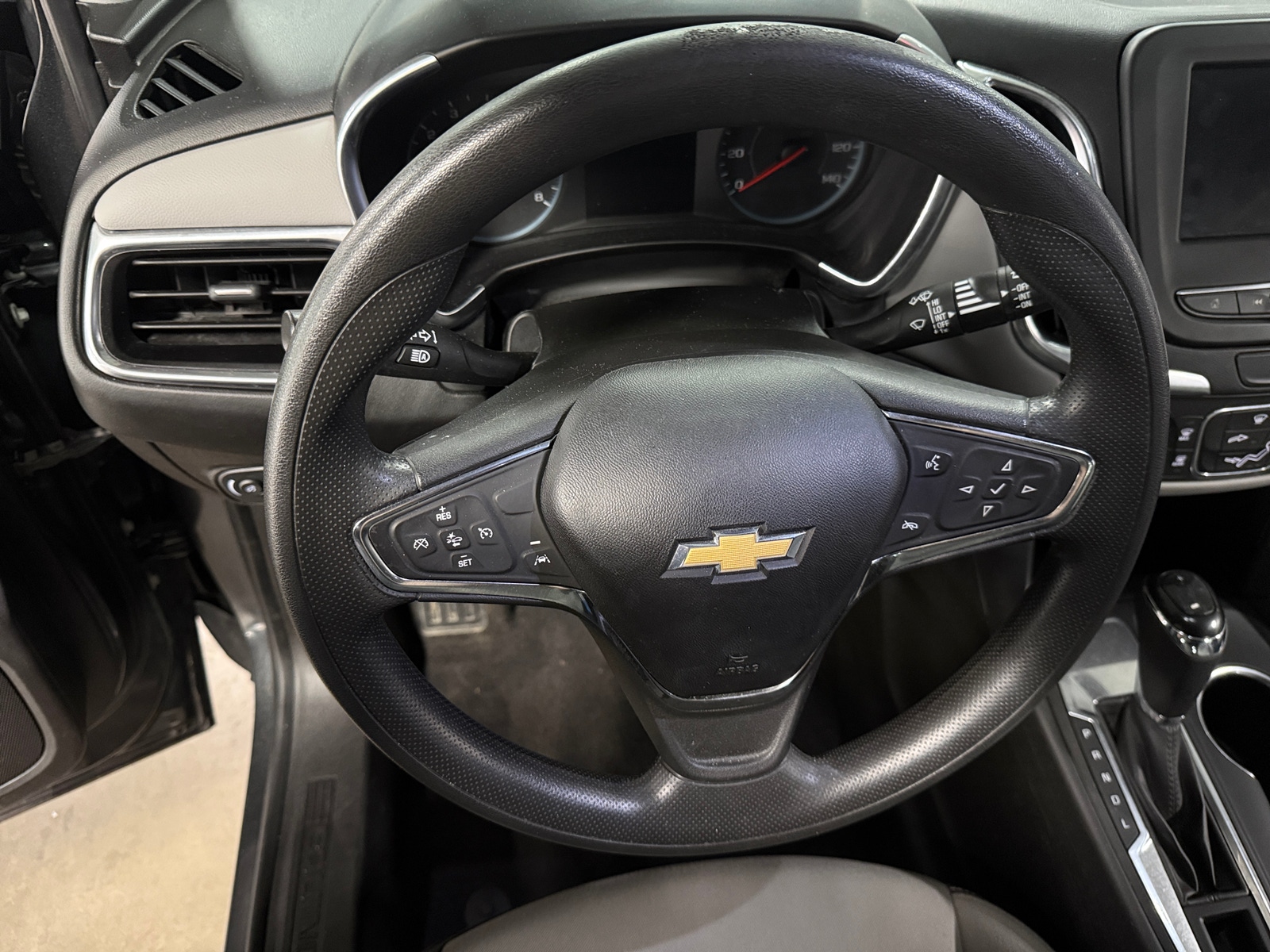 Thumbnail: 2021 Chevrolet Equinox - 5