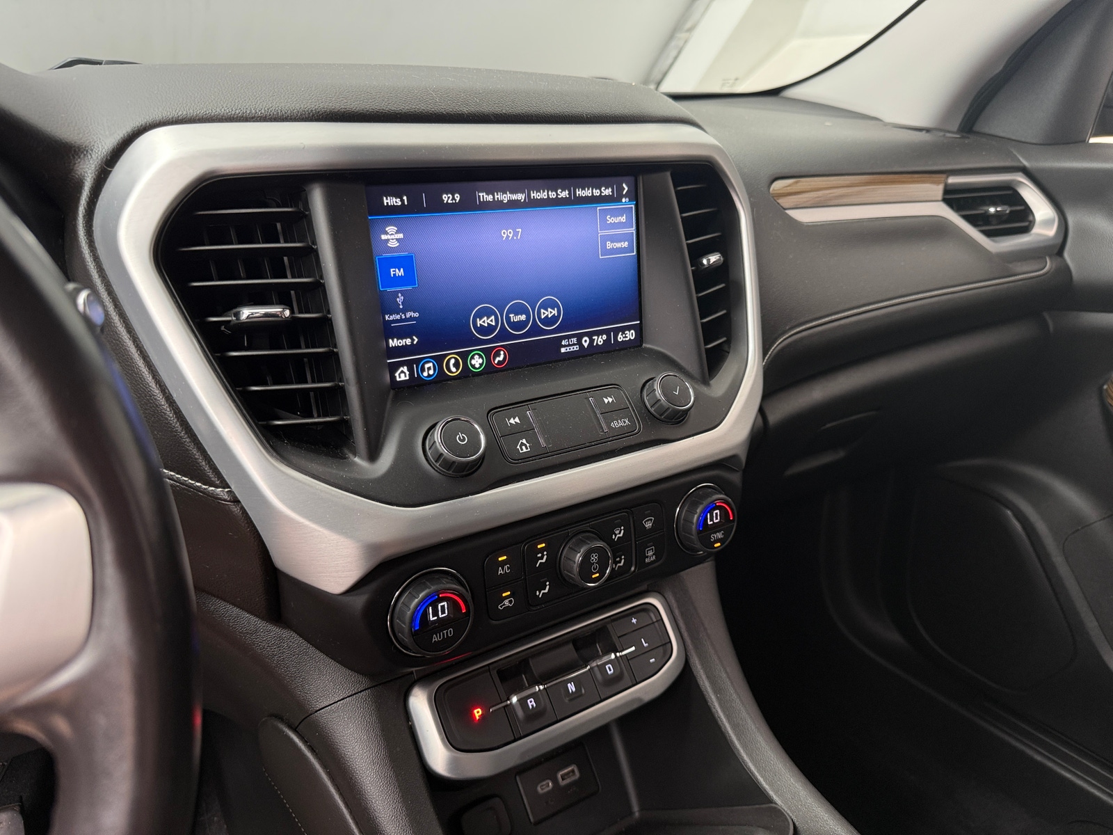 Thumbnail: 2020 GMC Acadia - 4