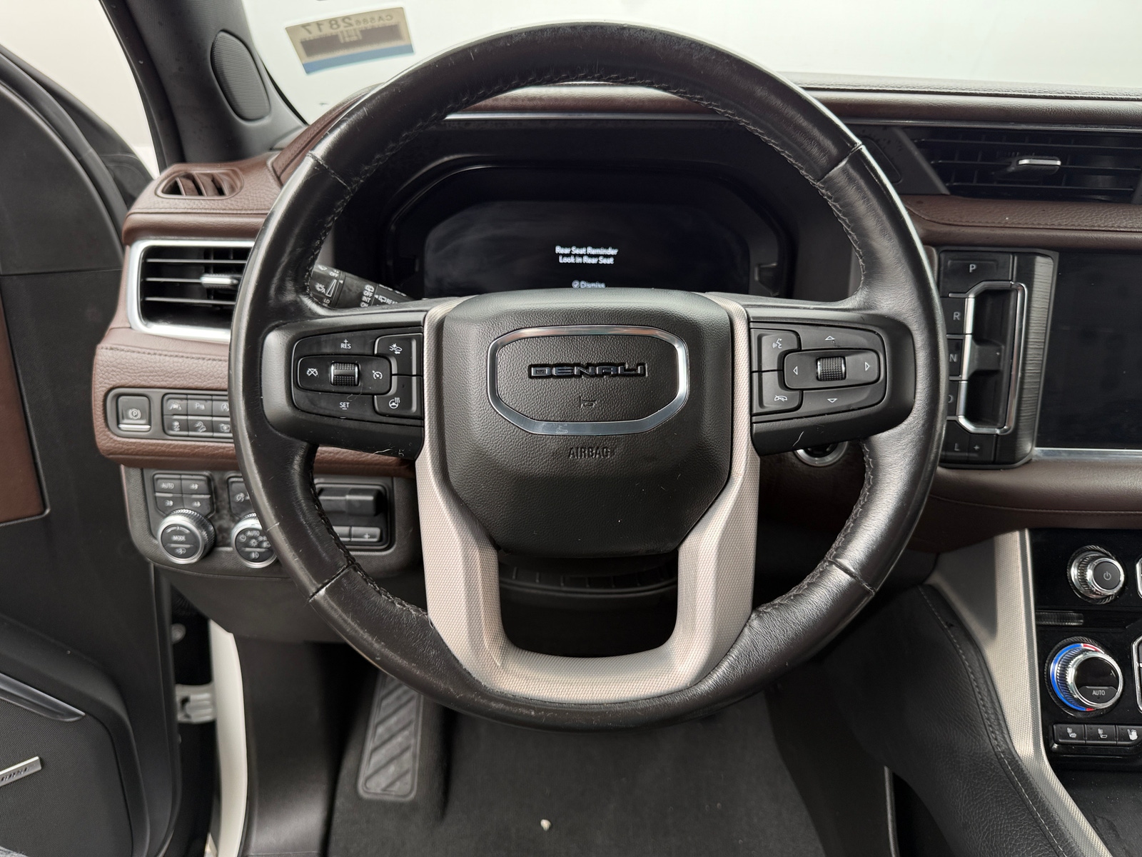 Thumbnail: 2022 GMC Yukon XL - 4