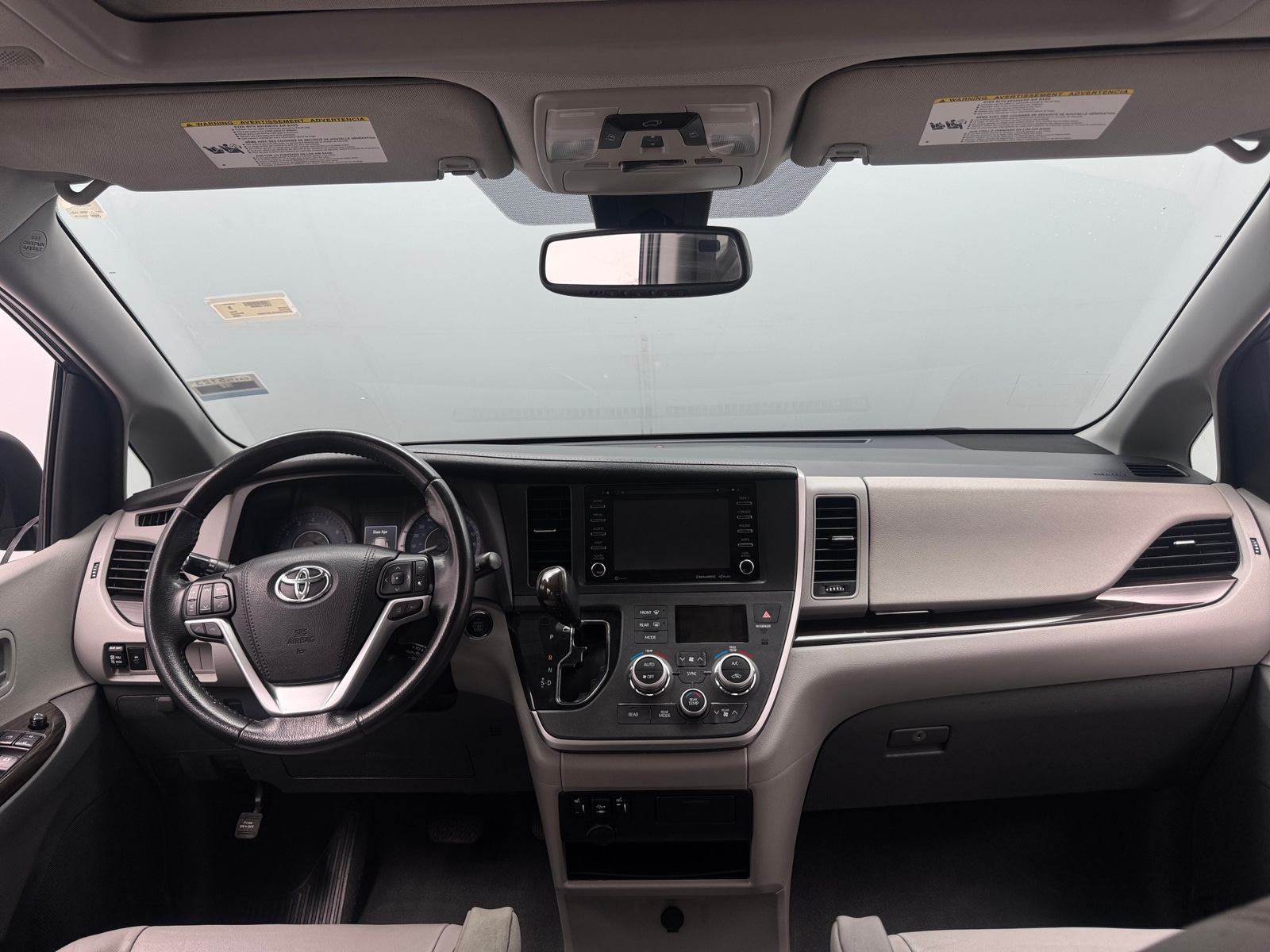 Thumbnail: 2020 Toyota Sienna - 2