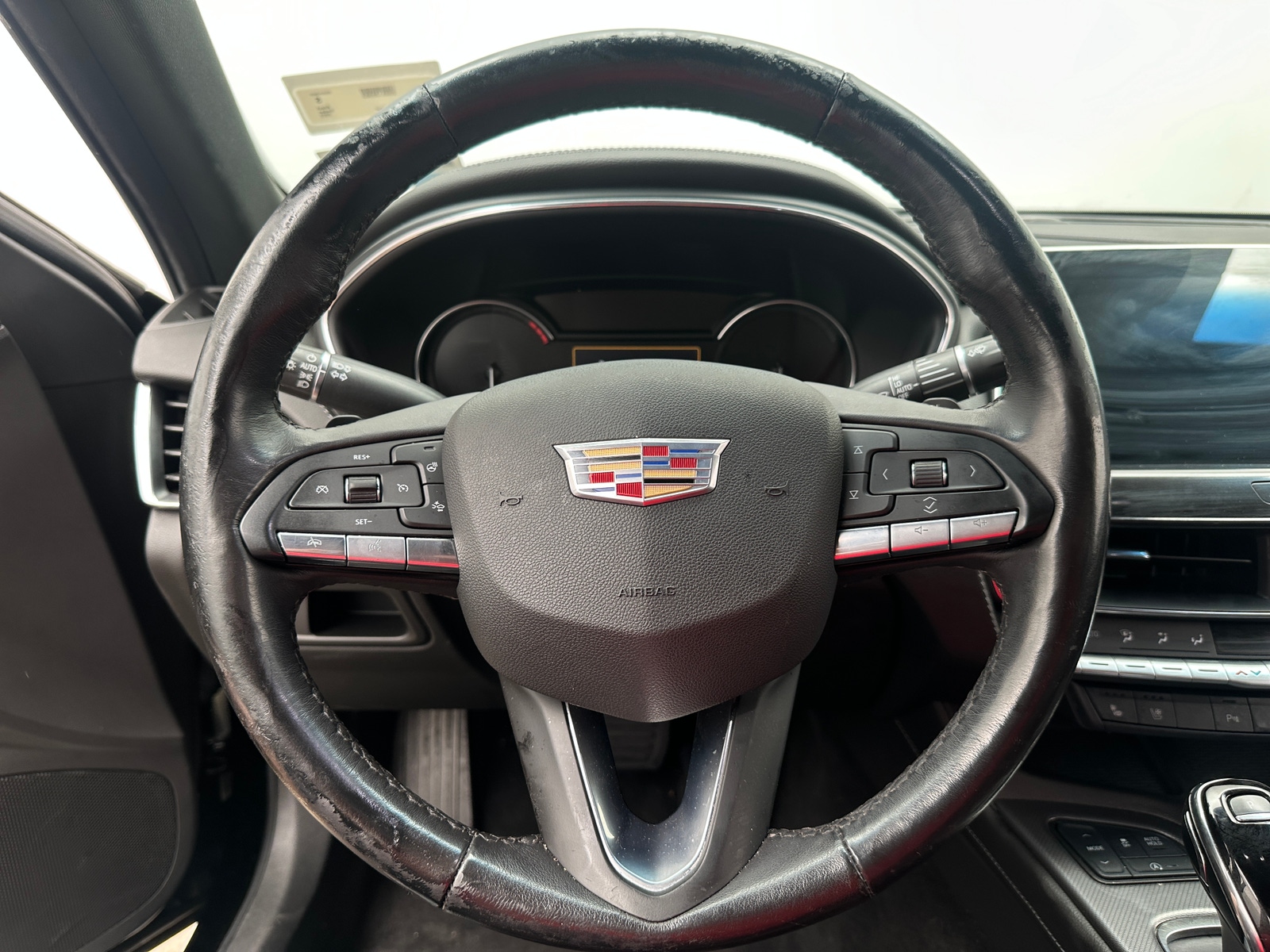 Thumbnail: 2023 Cadillac CT5 - 4