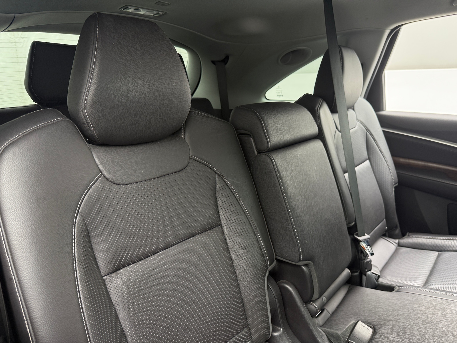 Thumbnail: 2020 Acura MDX - 5