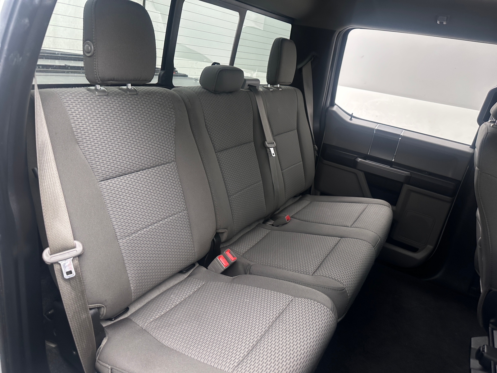 Thumbnail: 2019 Ford Econoline - 6