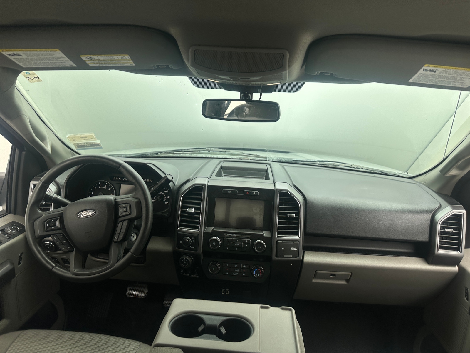 Thumbnail: 2019 Ford Econoline - 3