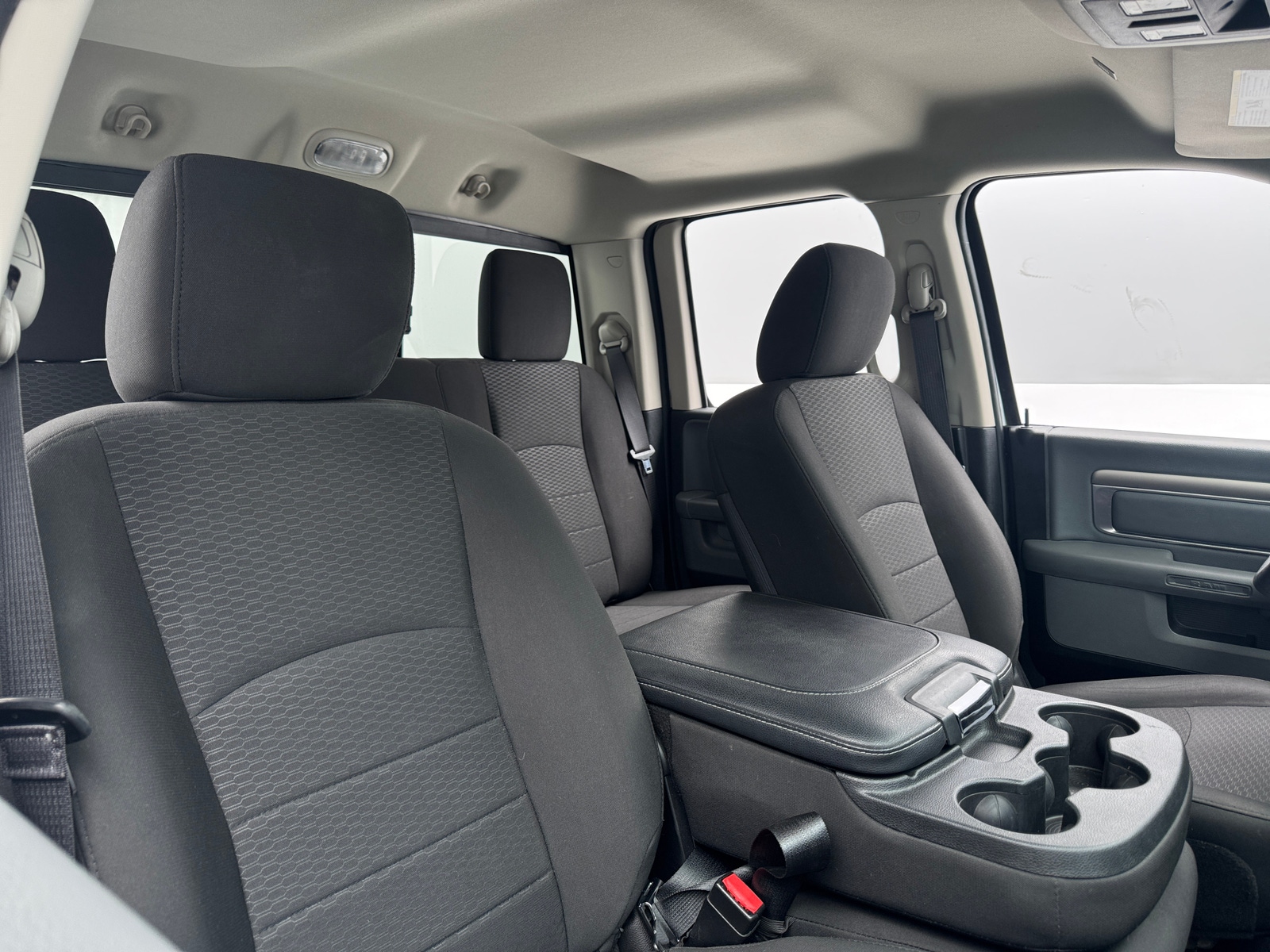 Thumbnail: 2019 RAM 1500 Classic - 2
