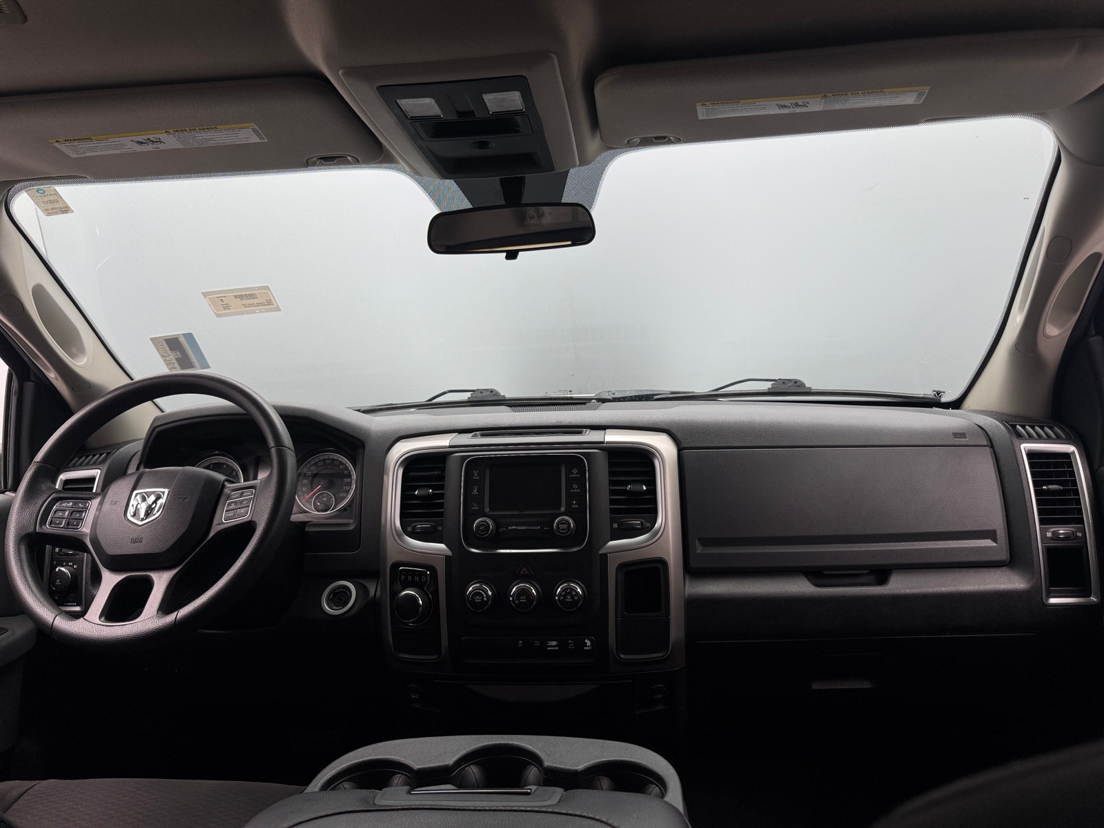 Thumbnail: 2019 RAM 1500 Classic - 3
