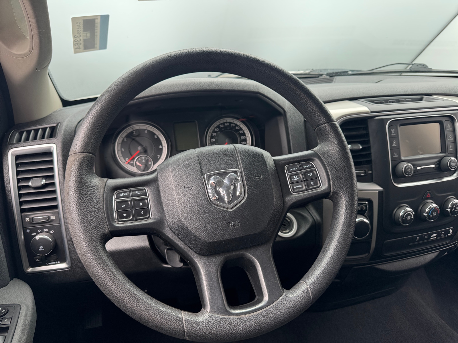 Thumbnail: 2019 RAM 1500 Classic - 5