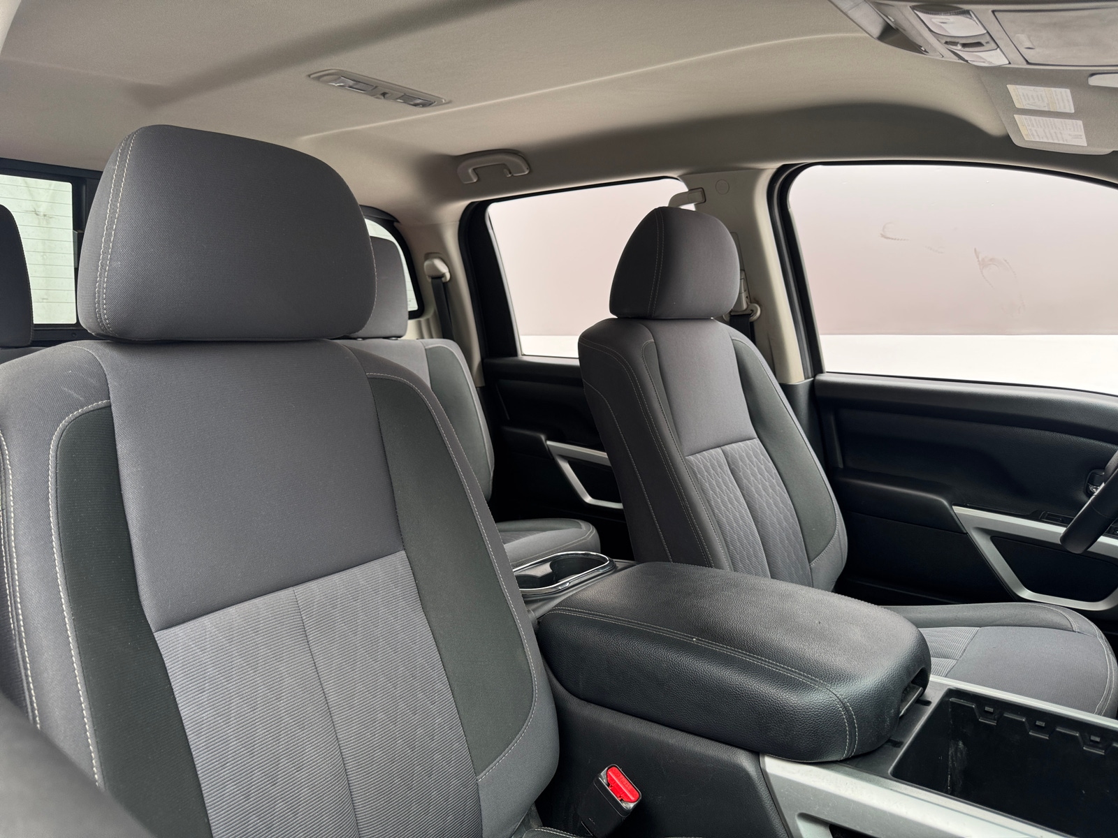 Thumbnail: 2021 Nissan Titan - 2