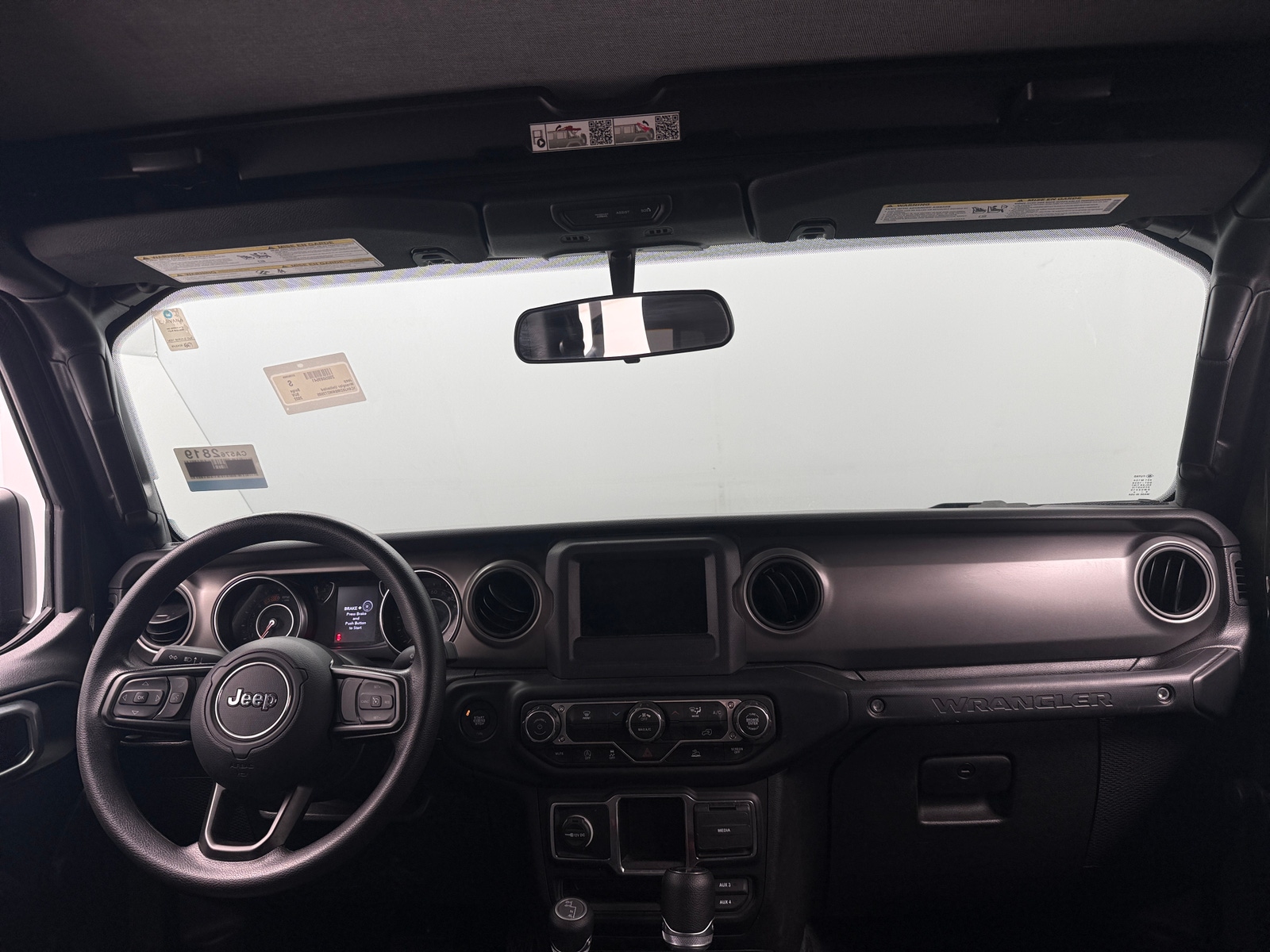 Thumbnail: 2022 Jeep Wrangler - 3