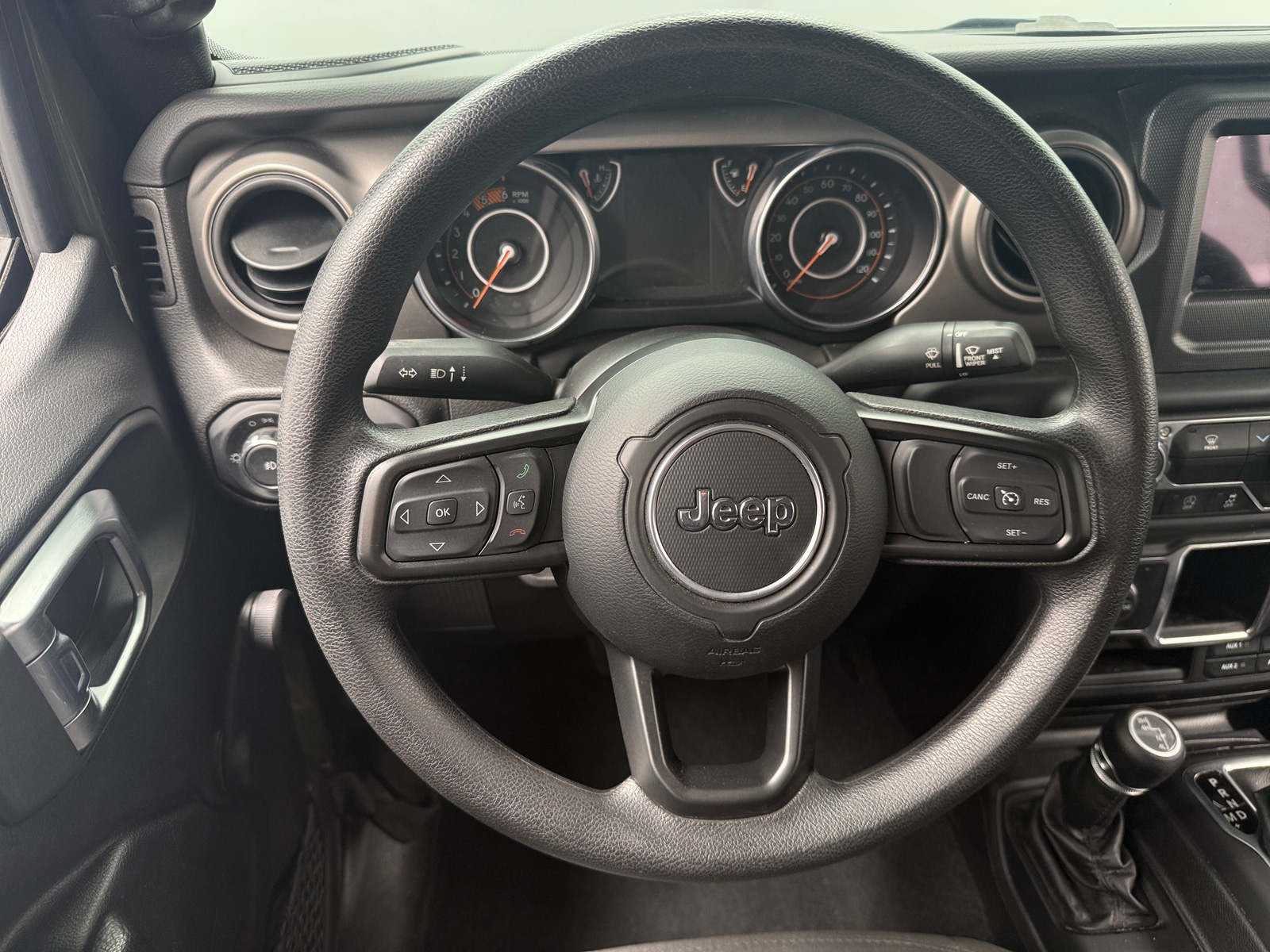 Thumbnail: 2022 Jeep Wrangler - 5