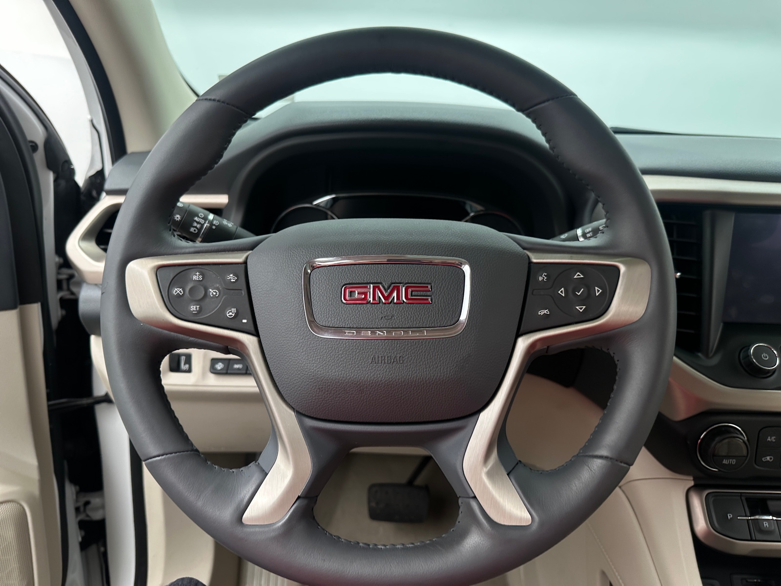 Thumbnail: 2021 GMC Acadia - 4