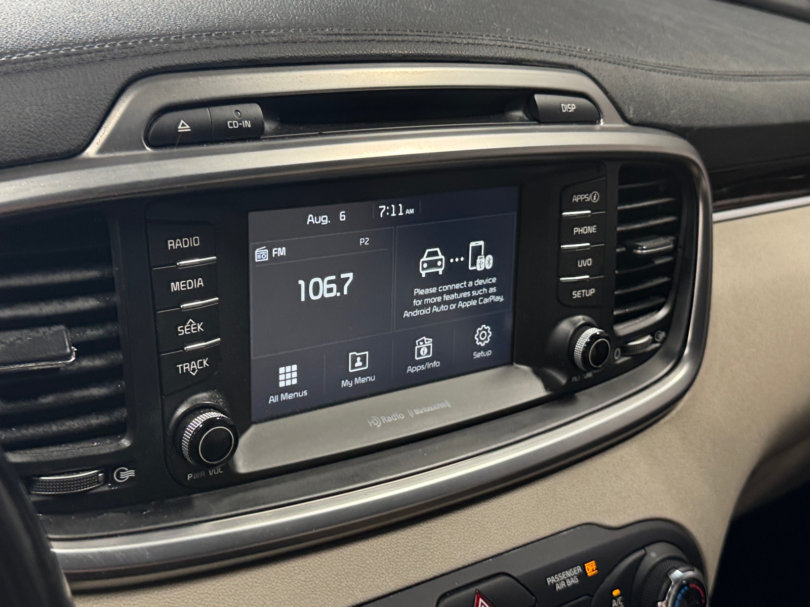 Thumbnail: 2018 Kia Sorento - 3