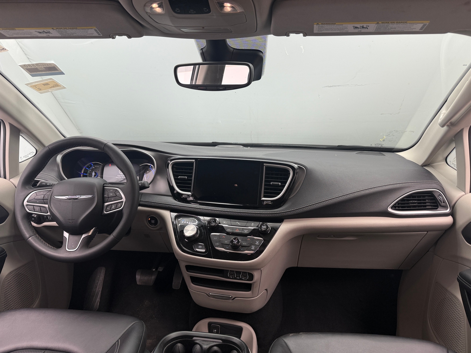 Thumbnail: 2024 Chrysler Pacifica - 2