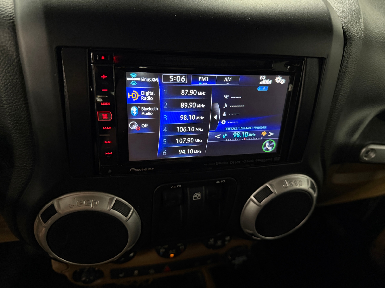 Thumbnail: 2014 Jeep Wrangler - 4