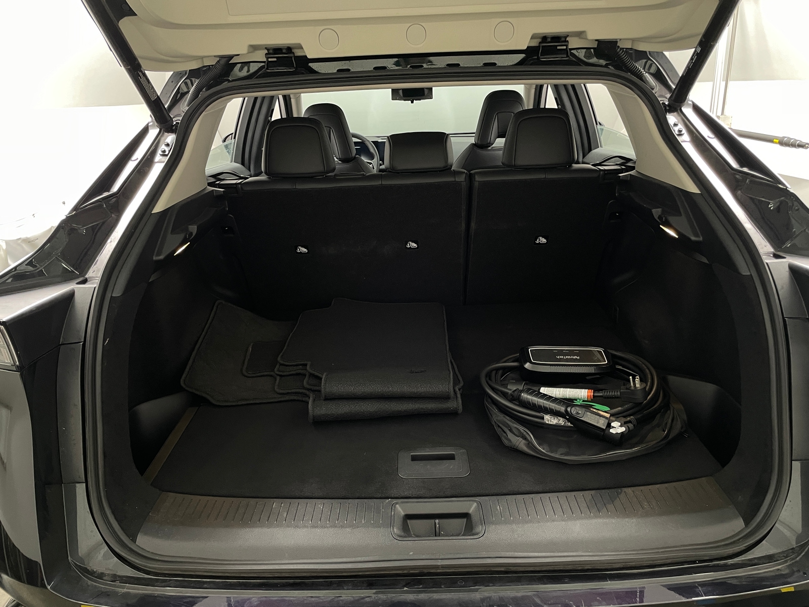 Thumbnail: 2024 Nissan Ariya - 6