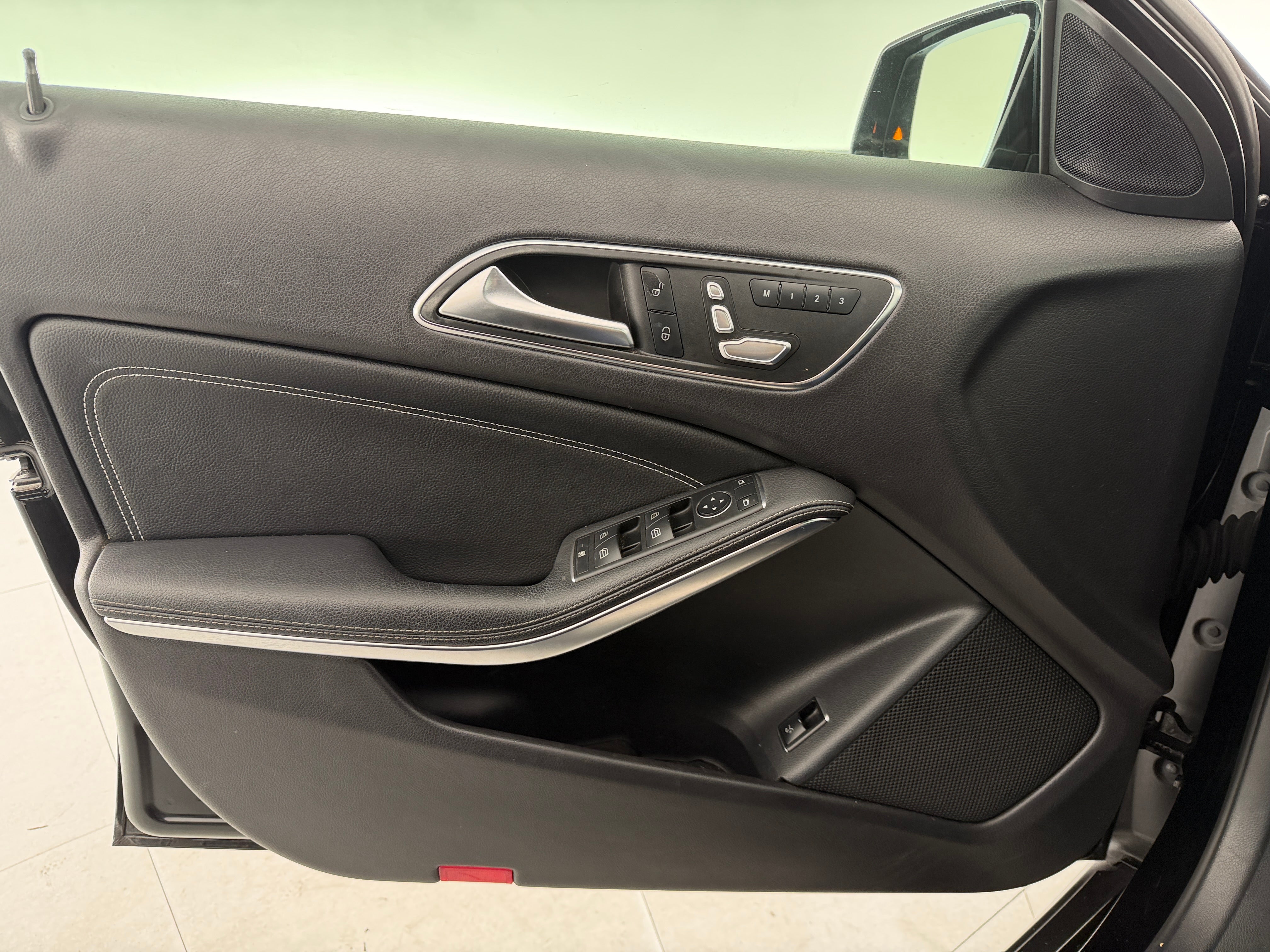 WDCTG4EB8KU008136