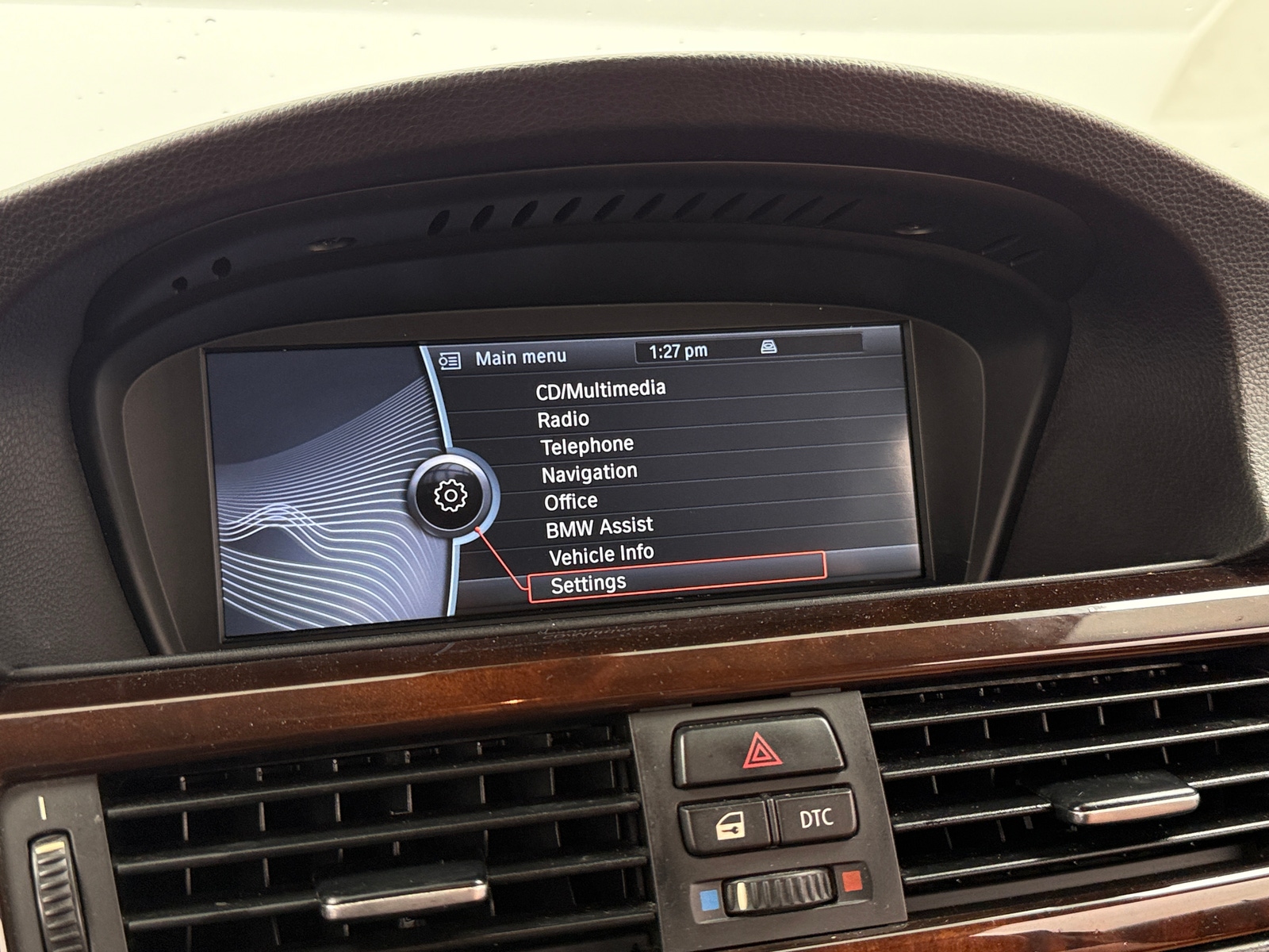 Thumbnail: 2011 BMW 3 Series - 2