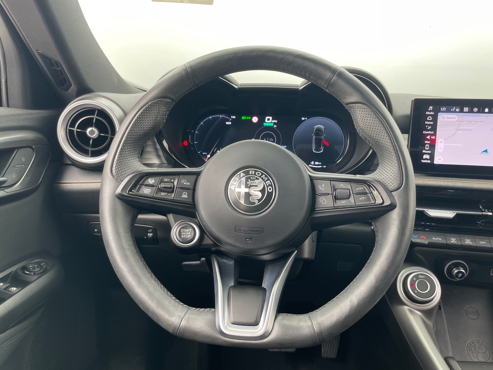 Thumbnail: 2024 Alfa Romeo Tonale - 5